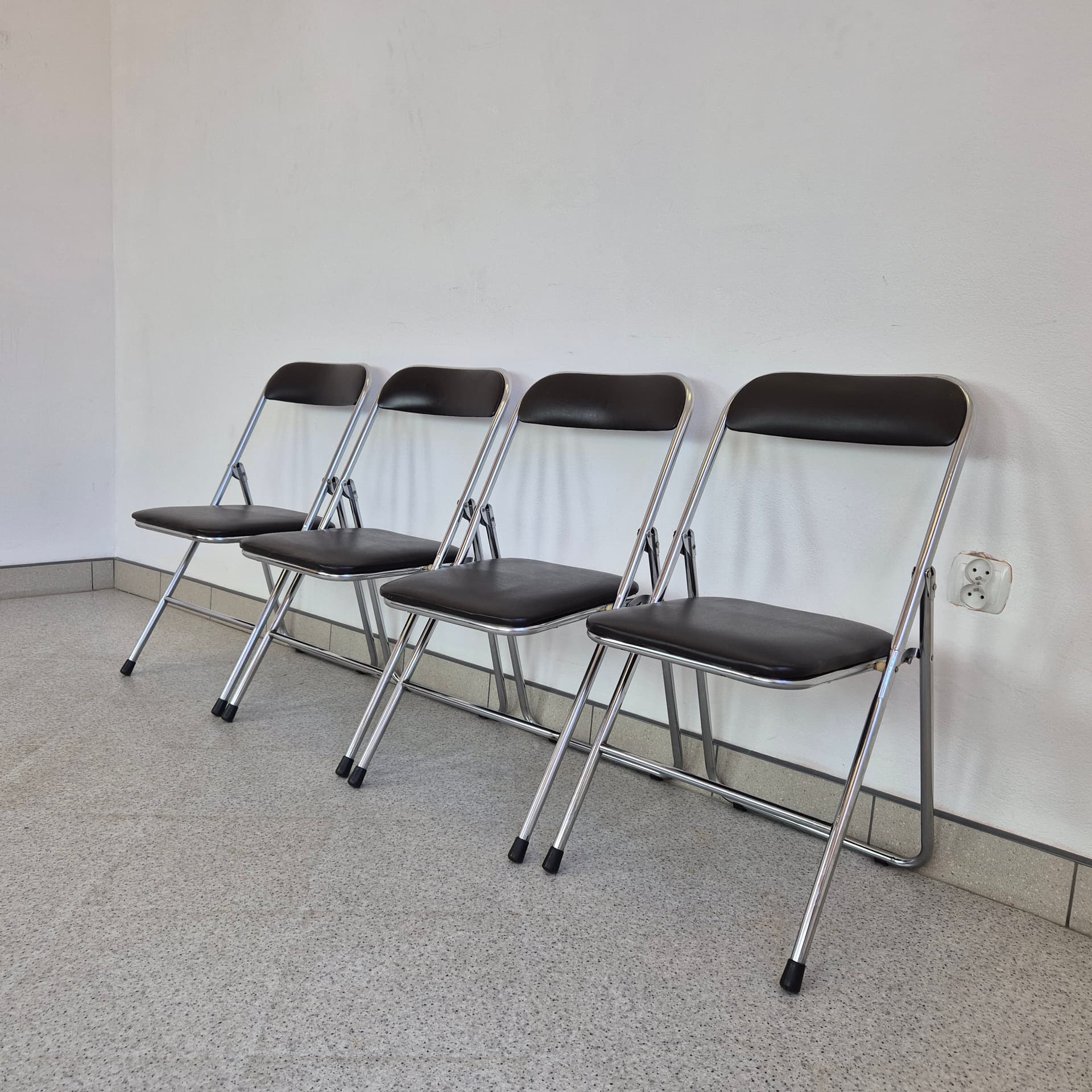 Folding chair Bauhaus, black faux leather, chromed steel, 1990s - 388710