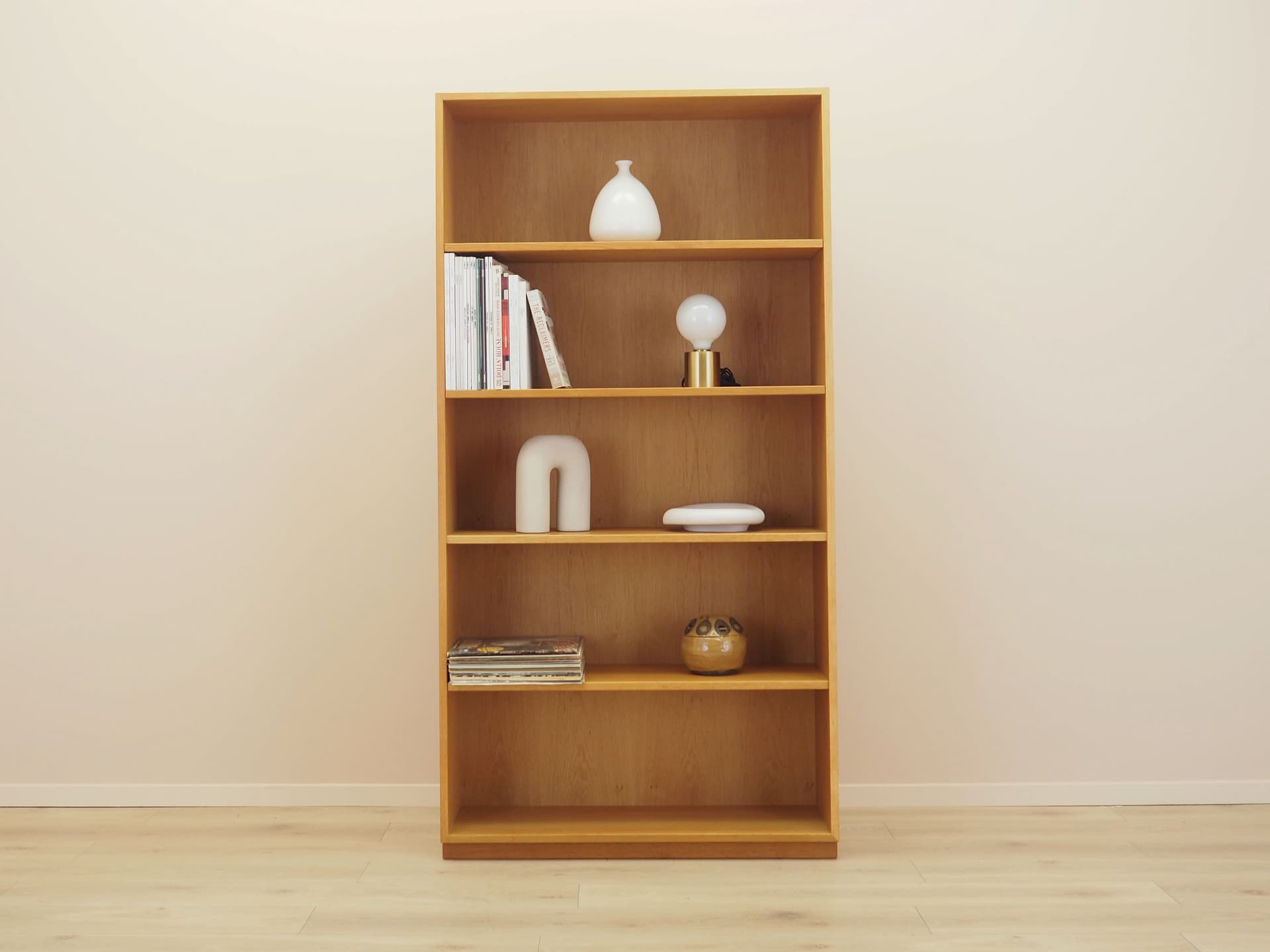 Bookshelf, light ash, Denmark, 1970s. - 389026