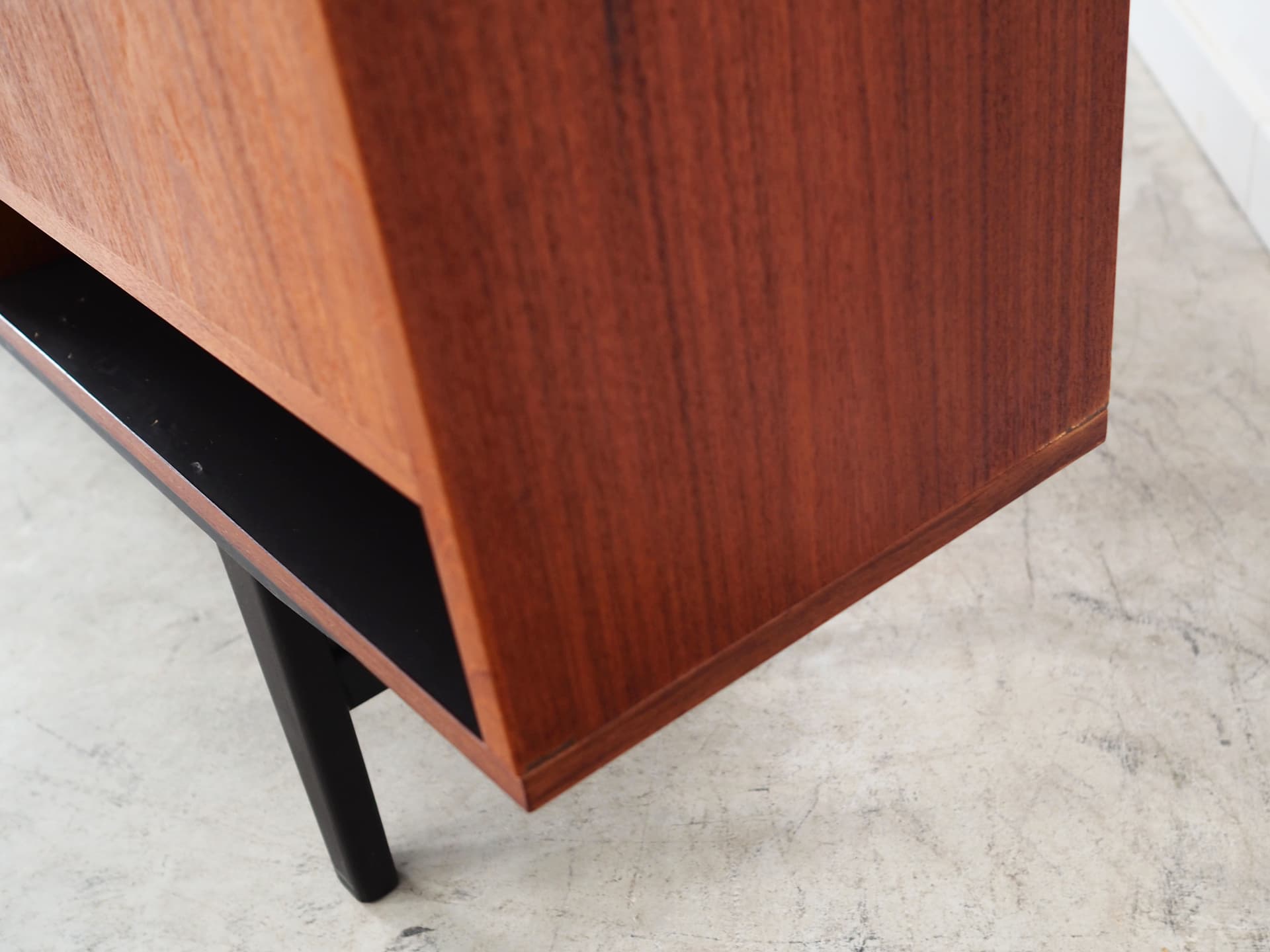 Sideboard, teak pomarańczowy, drewno czarne, Dania, lata 70. - 66043