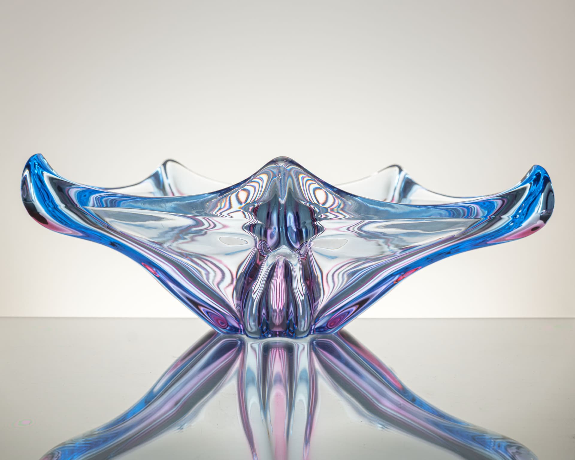 Bowl Starfish, blue violet pink clear glass, by W. Mika, Moser, Czechoslovakia, 1970s - 389160