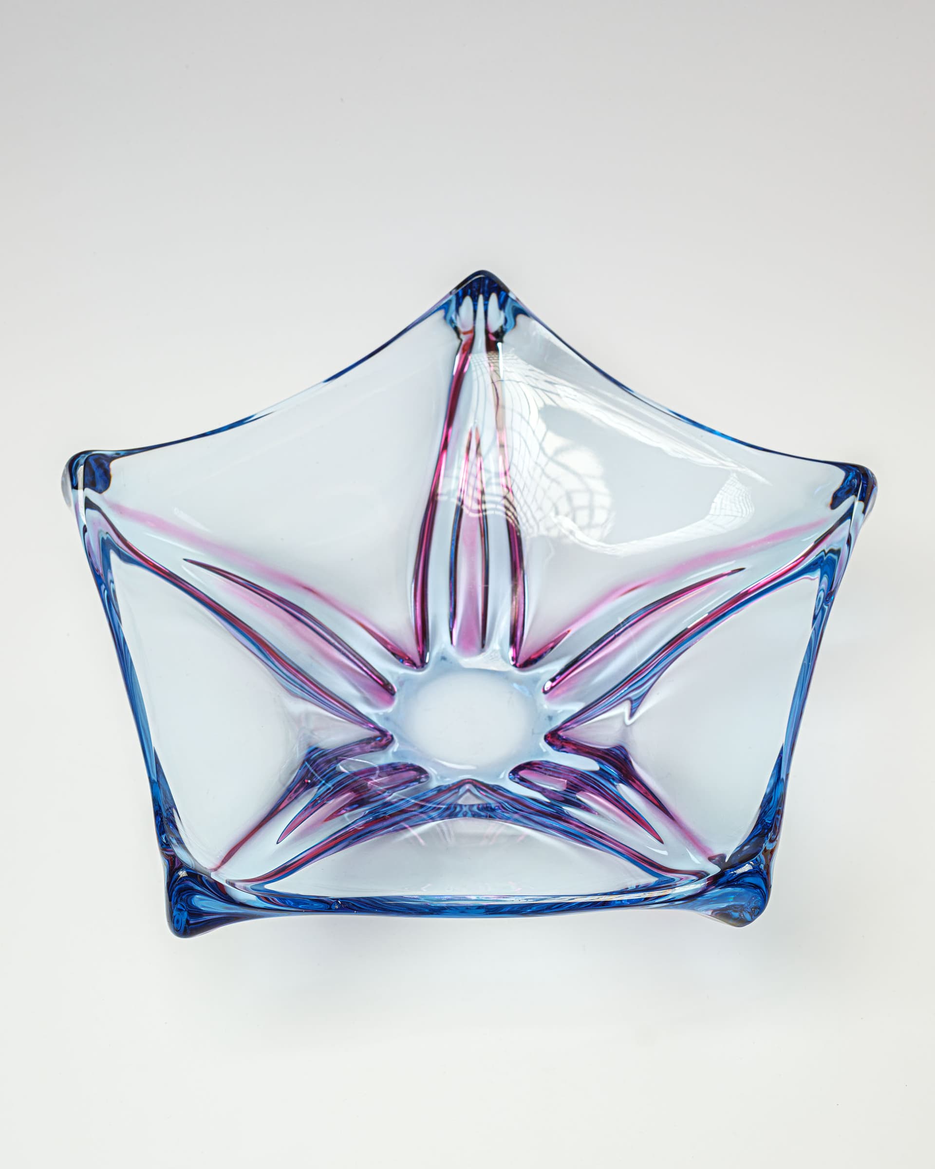 Bowl Starfish, blue violet pink clear glass, by W. Mika, Moser, Czechoslovakia, 1970s - 389165