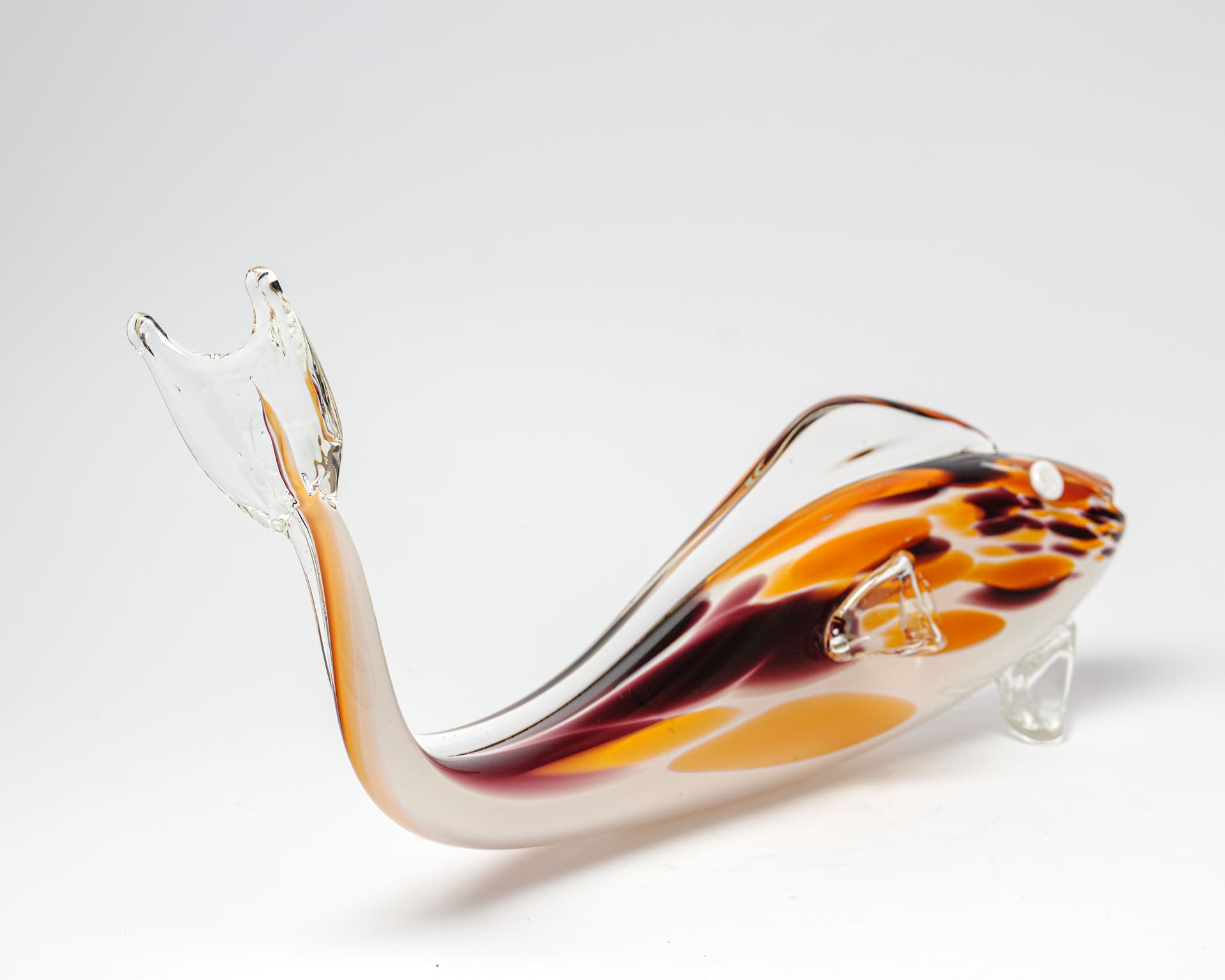Figura ryby, szkło mlecznobiałe, pomarańczowy, fioletowy, przezroczysty, modernizm - 389271