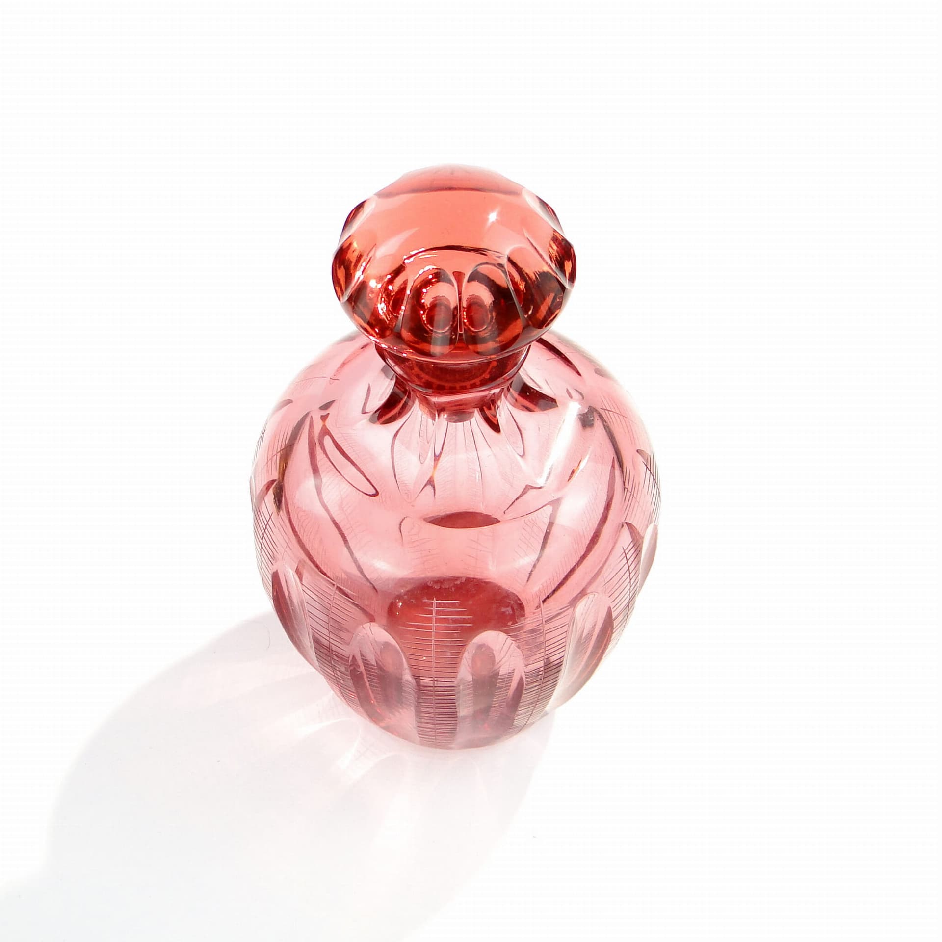 Decanter Beryl, pink crystal, by I. Pastrankova, Moser, 1950s - 389319