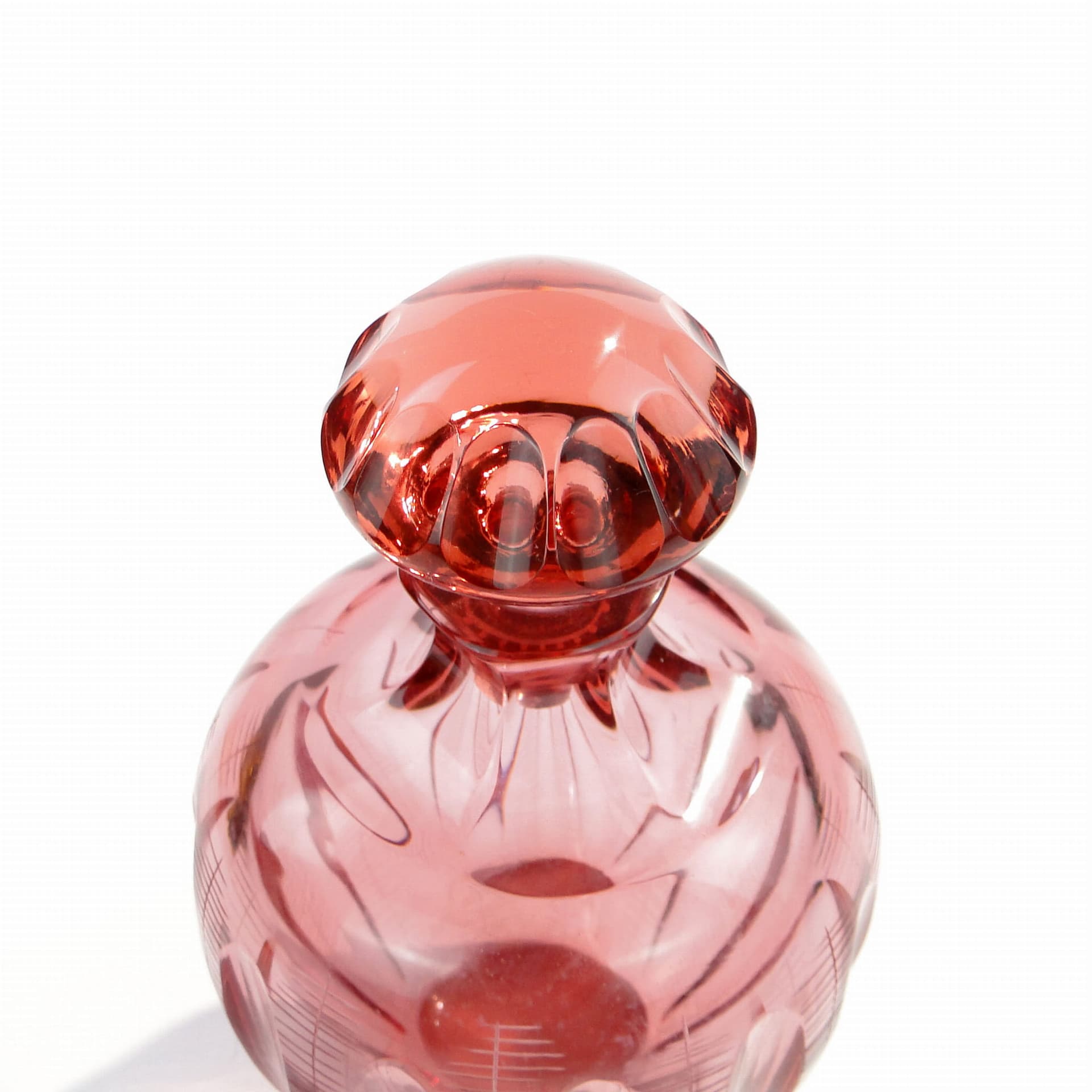Decanter Beryl, pink crystal, by I. Pastrankova, Moser, 1950s - 389318