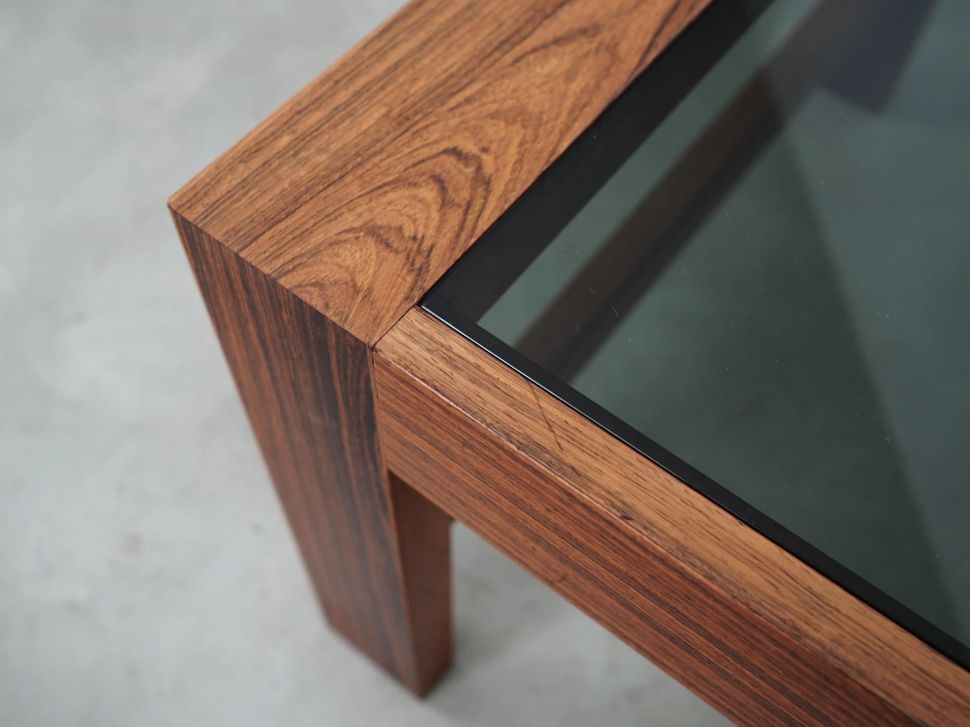 Ława, palisander brązowy, szkło, Dania, lata 70. - 28589