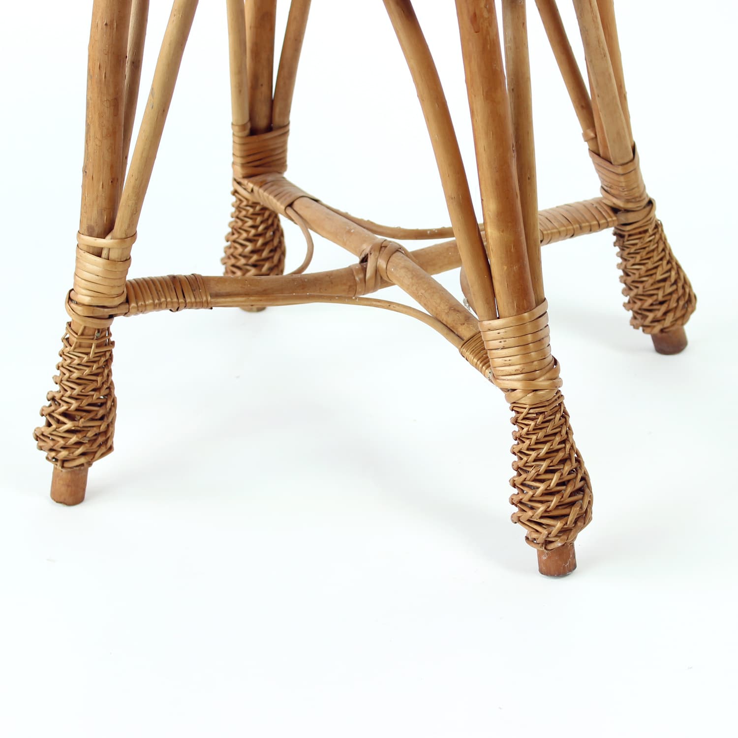 Stool, brown rattan, Czechoslovakia, 1960s - 389393