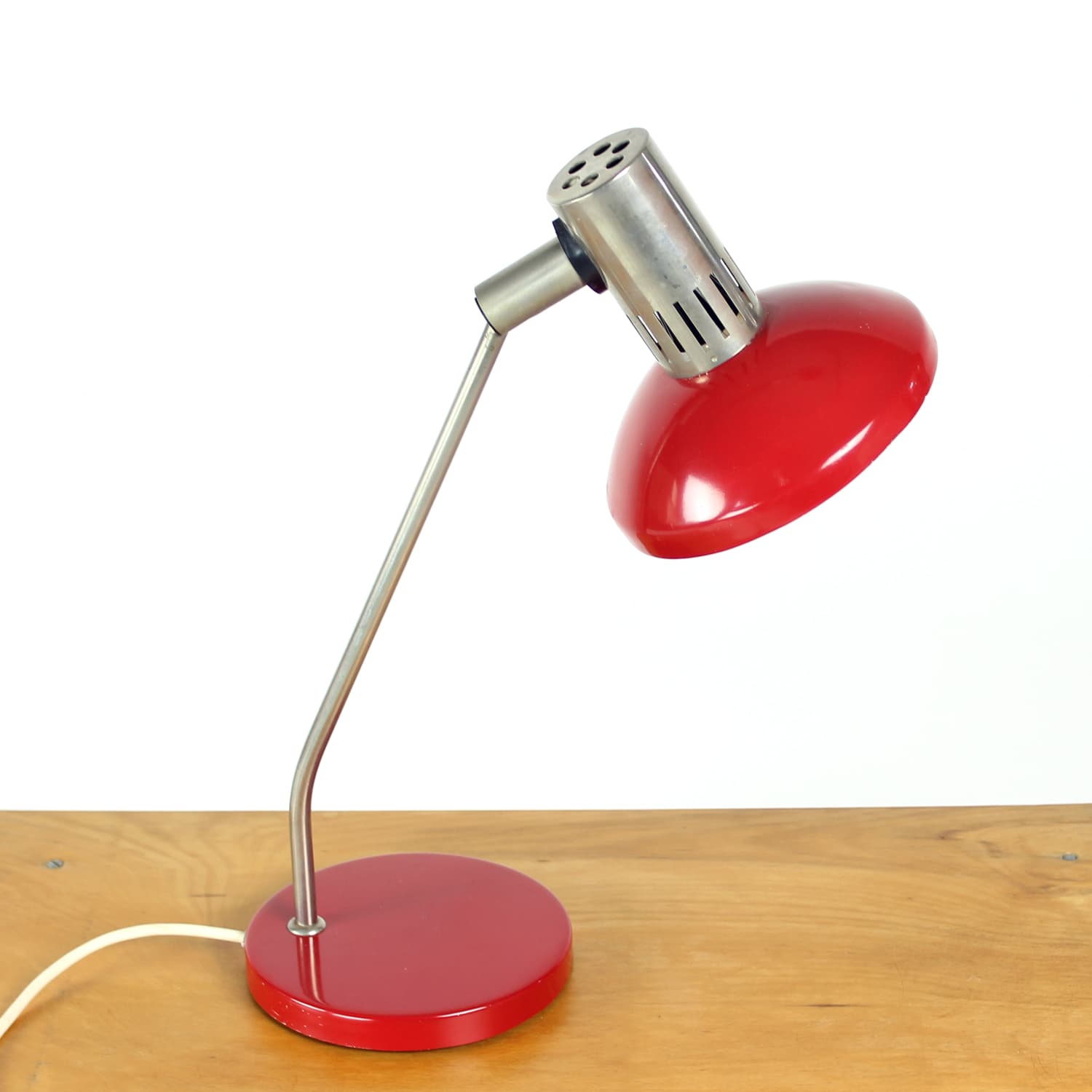 Lampa stołowa, czerwony aluminium, stal szczotkowana, Niemcy, lata 70. - 389432