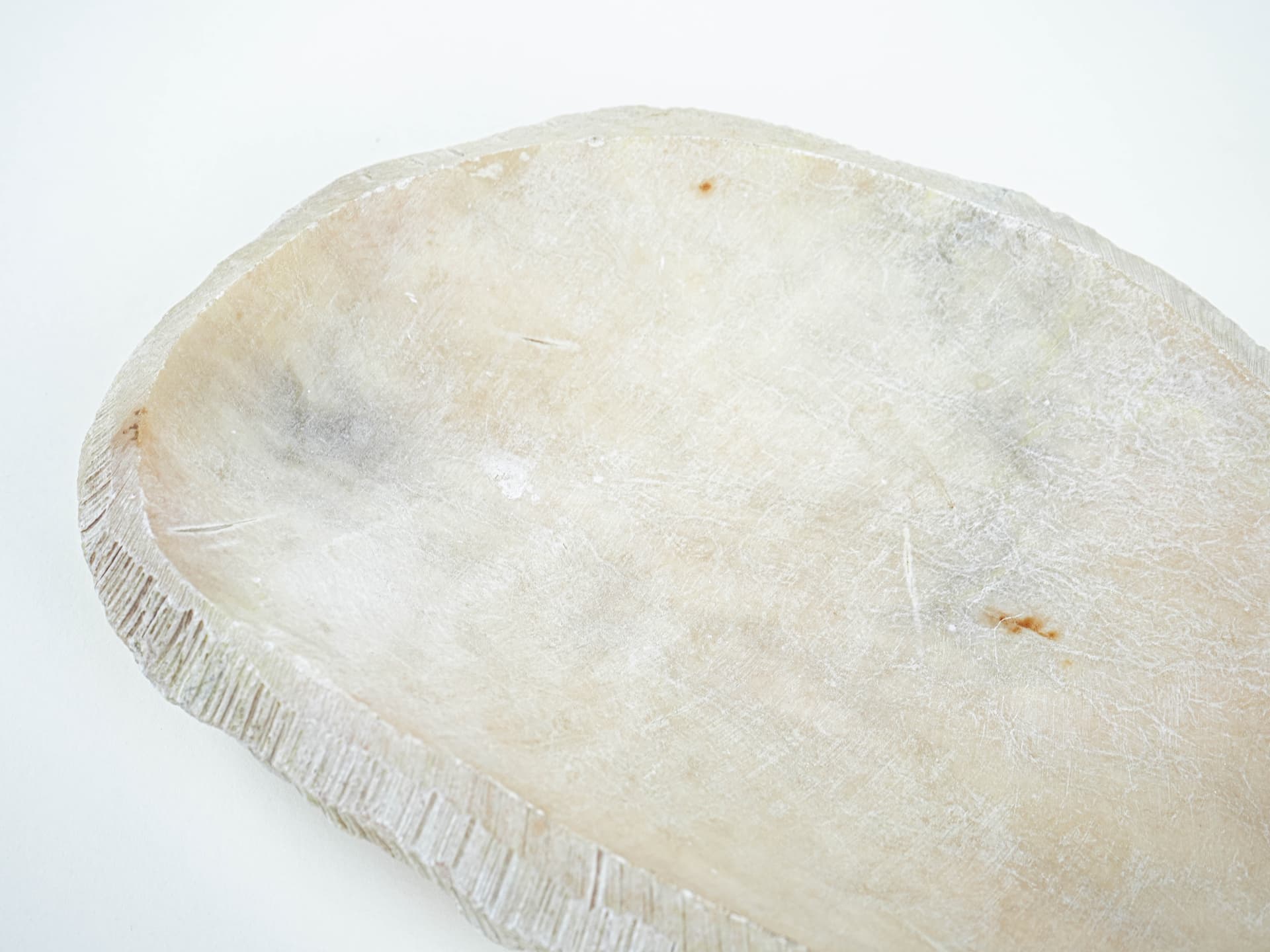 Platter Organic, white beige, alabaster, Denmark, 1970s. - 389617