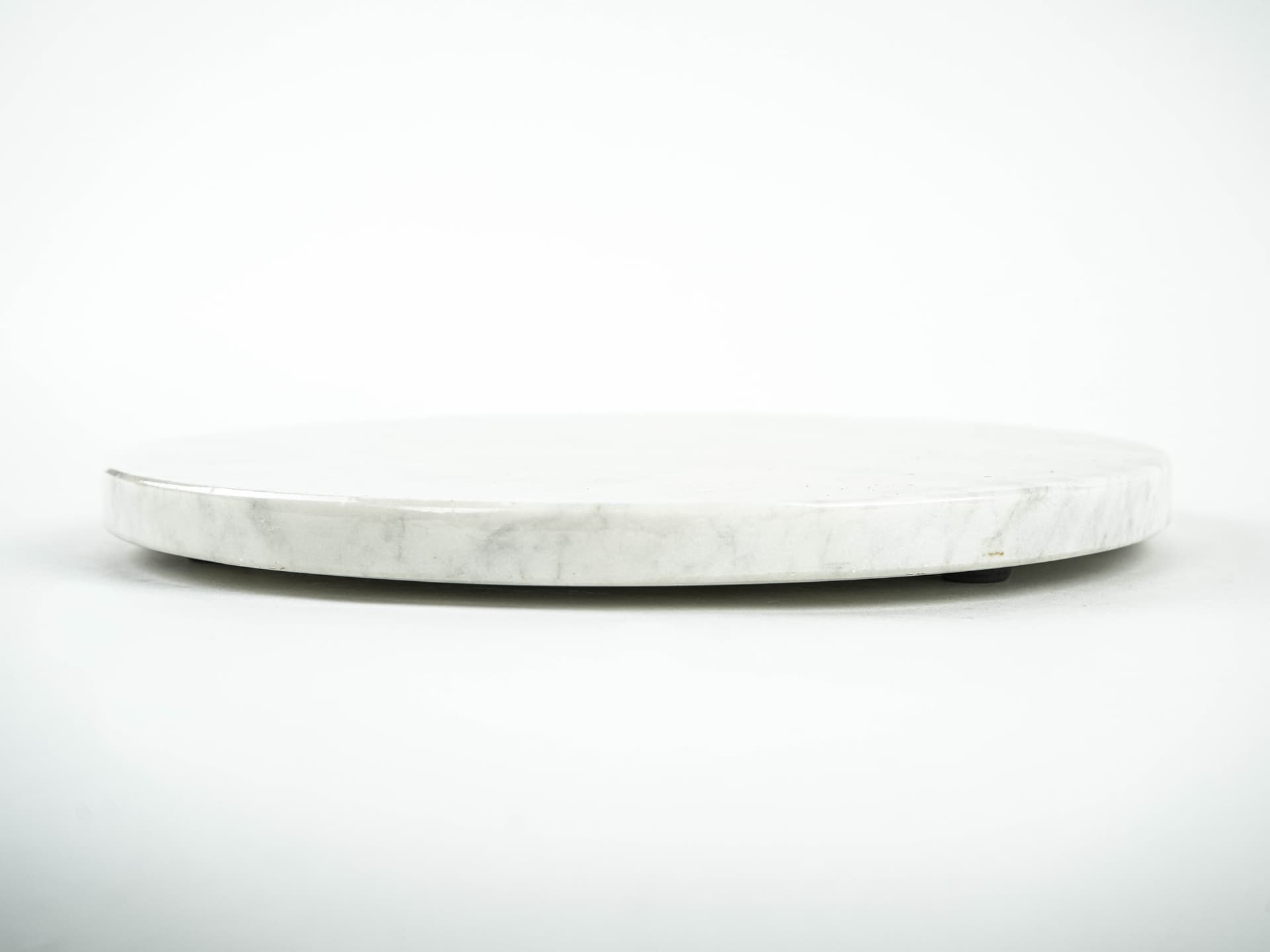 Round platter, white grey marble, Europe, 1970s. - 389626