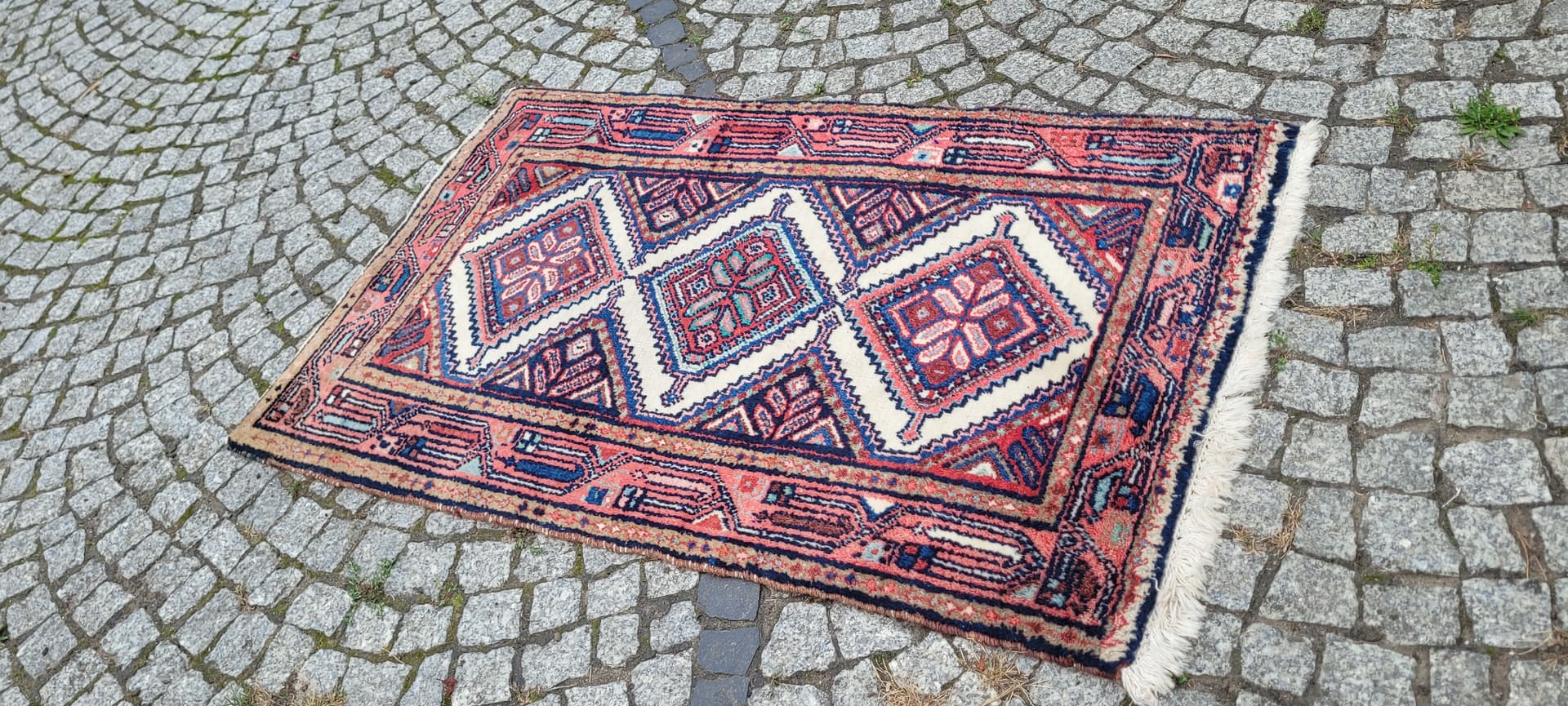 Rug Hamadan, 80x134 cm, red wool, white cotton, Iran, early 20th c. - 389773