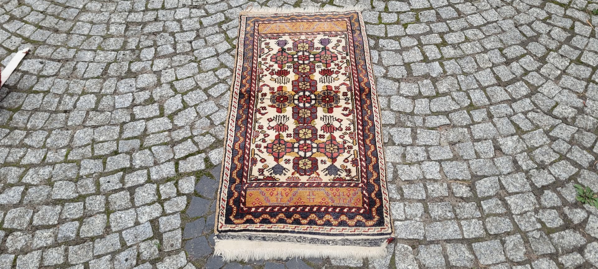 Dywan anatolijski 110x52 cm, beżowy, wełna, Turcja, lata 70. - 389815
