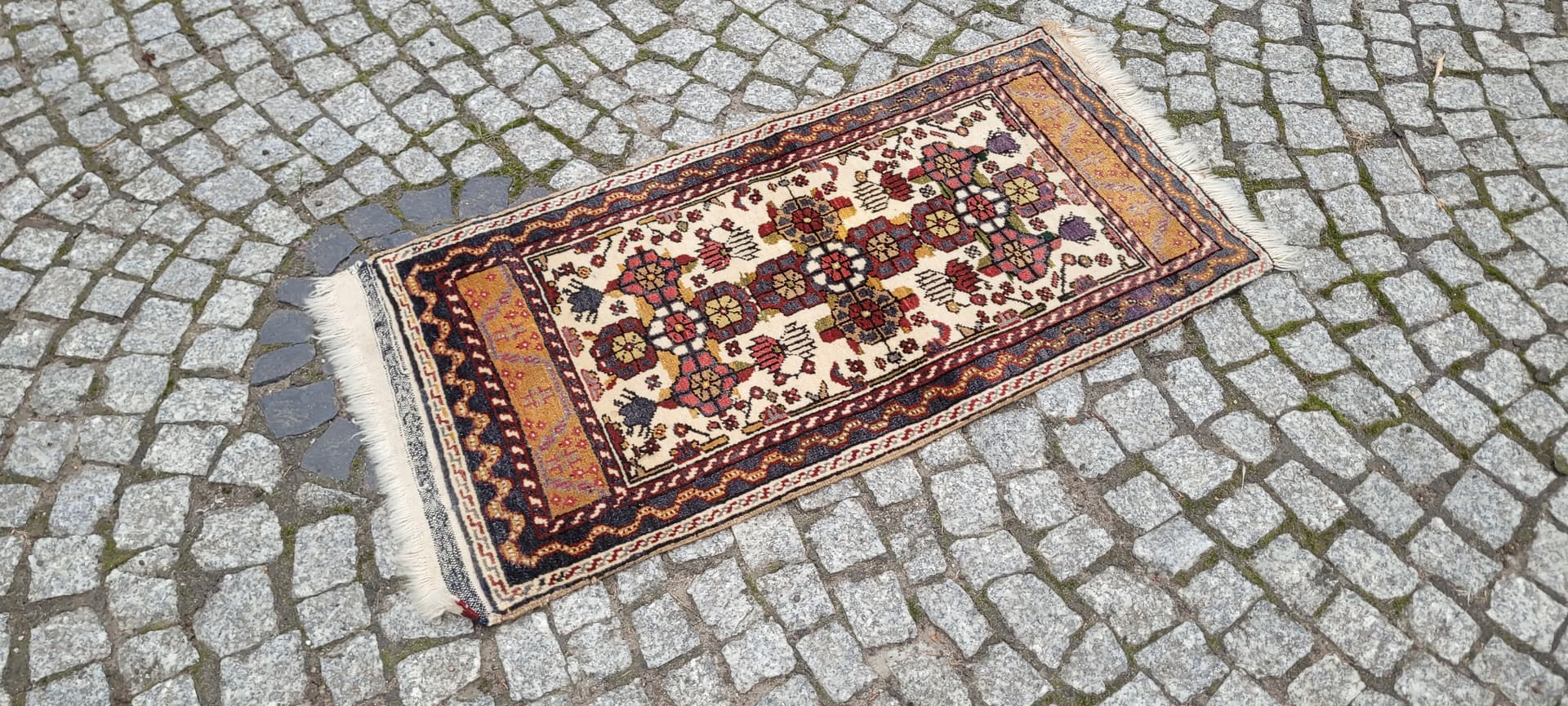 Dywan anatolijski 110x52 cm, beżowy, wełna, Turcja, lata 70. - 389813
