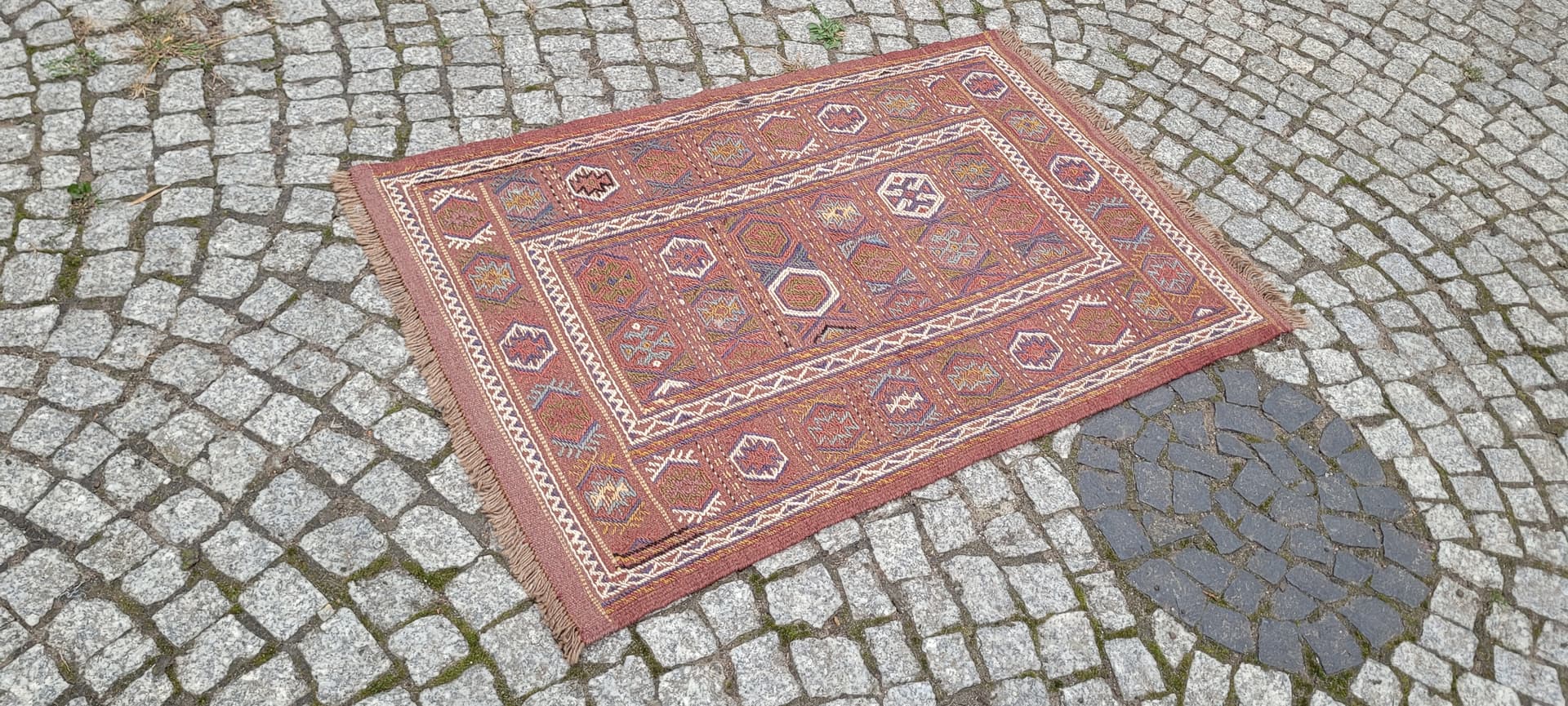 Kilim, nomadyczny, 120x77 cm, brązowy żółty niebieski biały, wełna, Afganistan, lata 70. - 389840