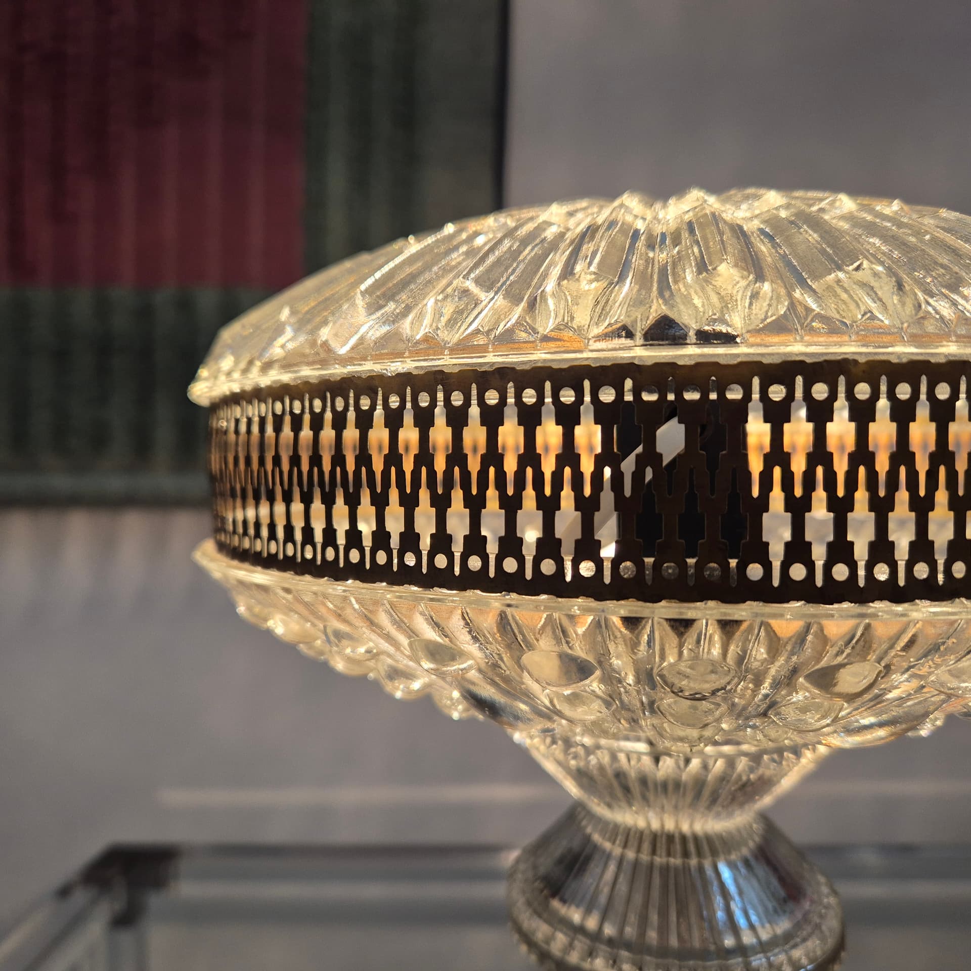 Lampa stołowa Polam Pułtusk, szkło przezroczyste, metal srebrny, Polska, lata 70. - 389954
