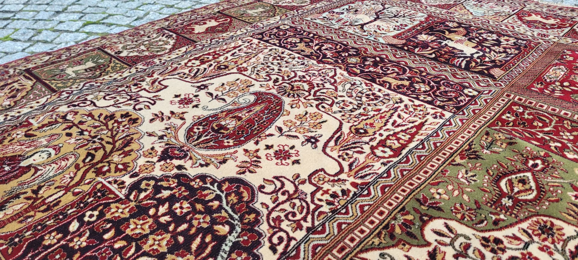 Persian rug, 245x350 cm, red multicolor, wool - 389971