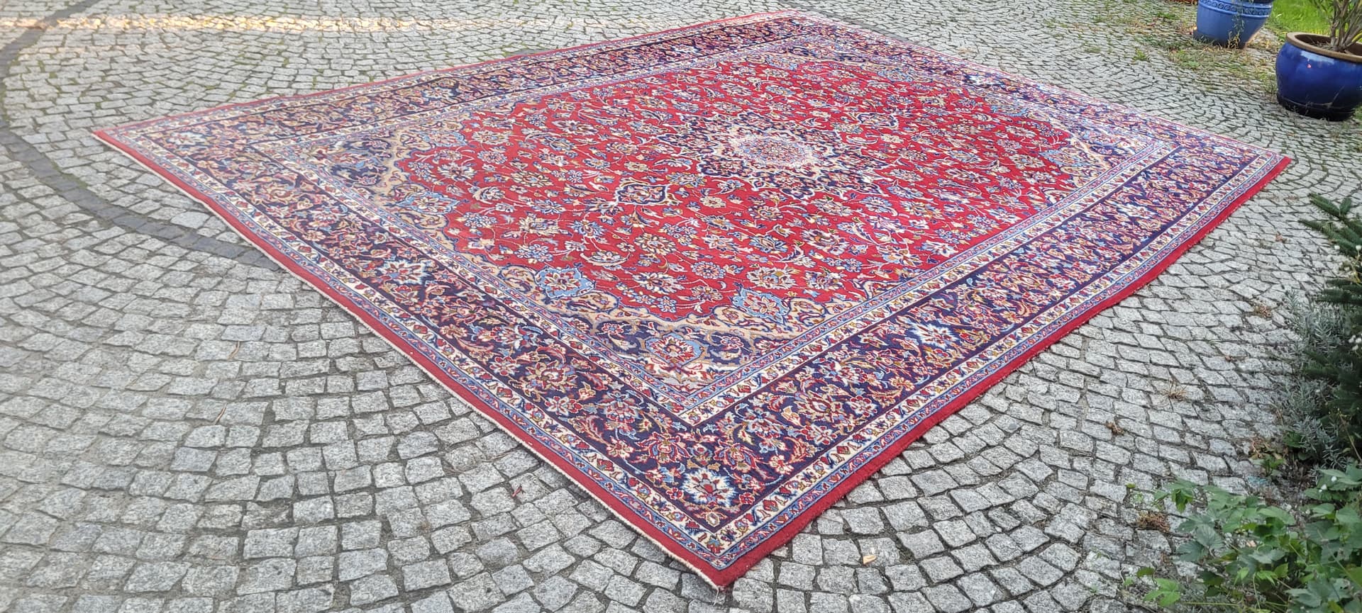 Rug Keshan, 260x360 cm, red blue, wool cotton, Iran, 1970s. - 390035