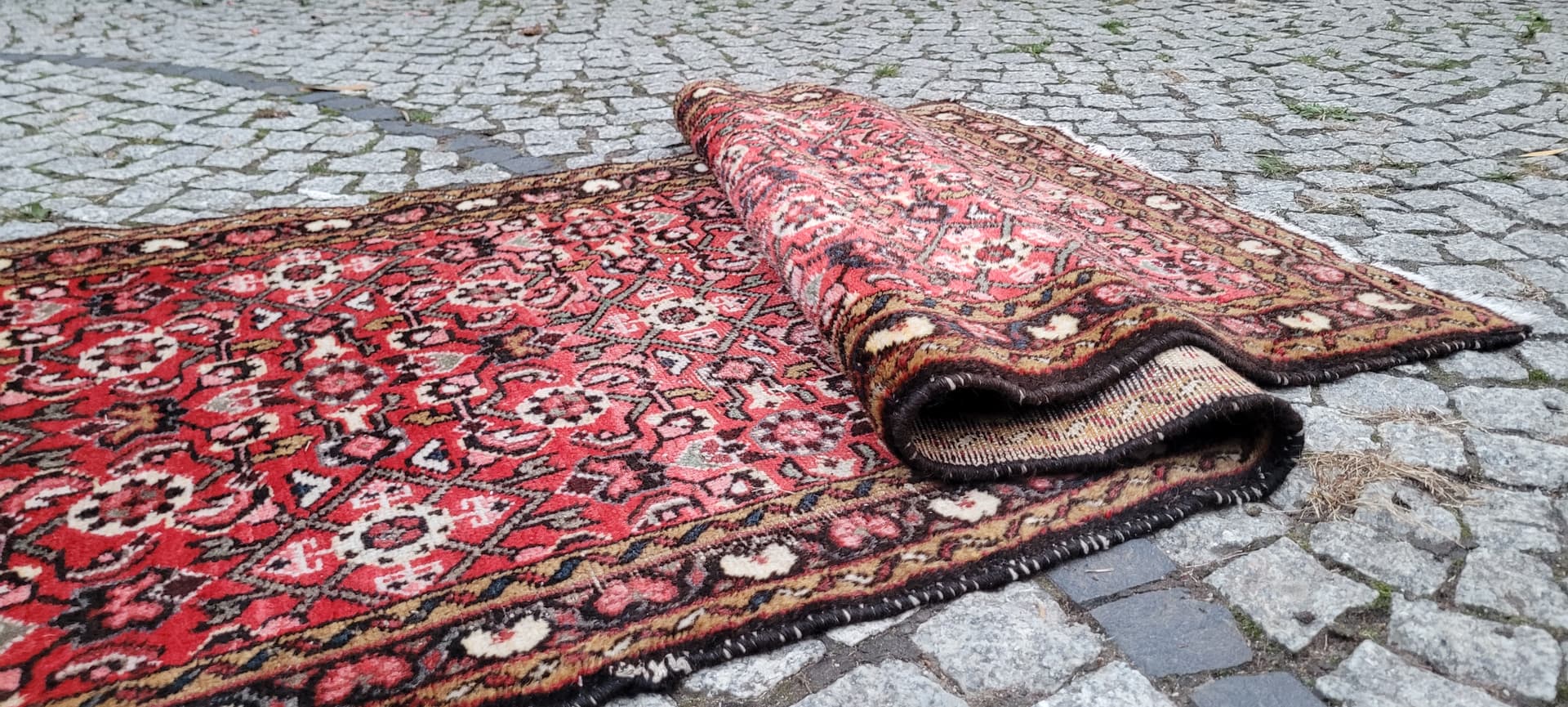 Runner Hamadan, 85x206 cm, red, wool, Iran, early 20th c. - 390175