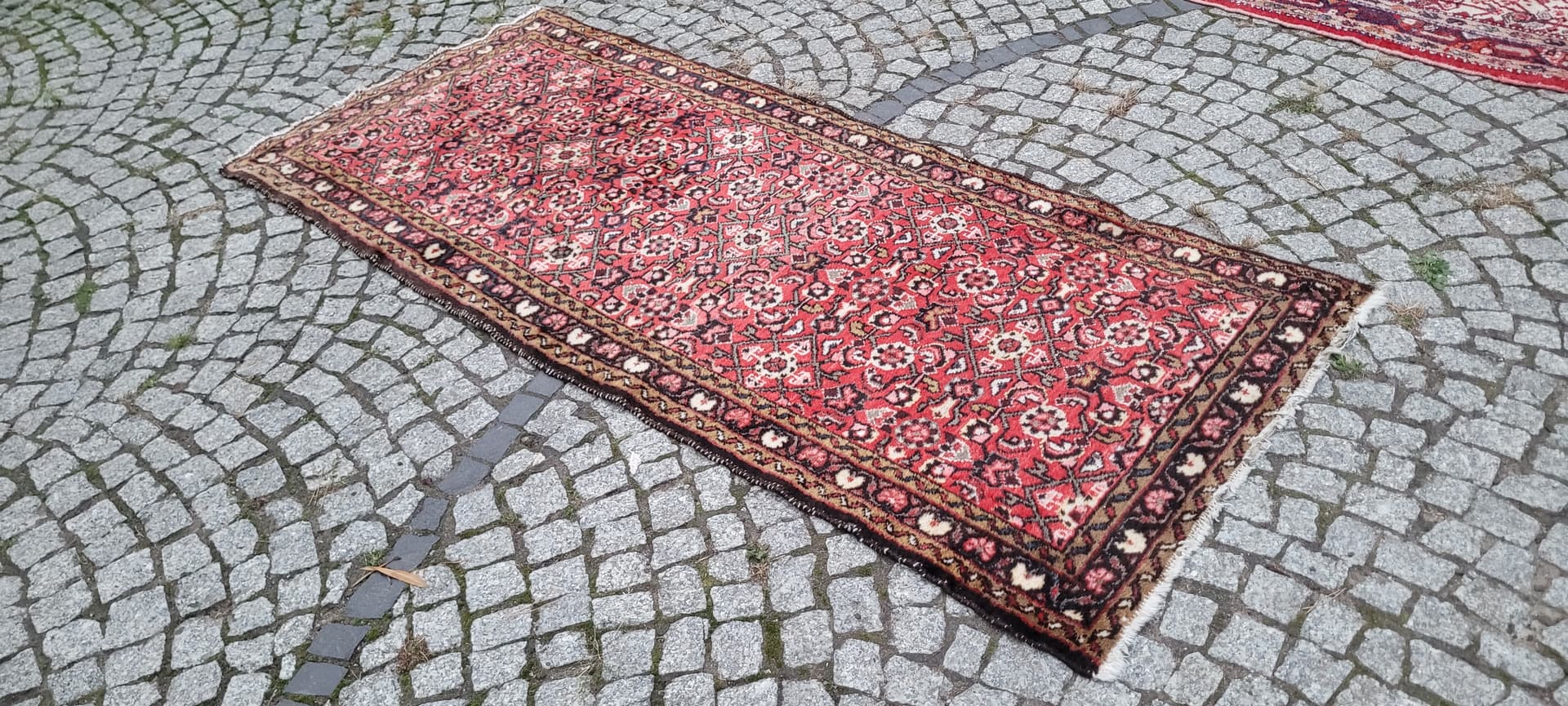 Runner Hamadan, 85x206 cm, red, wool, Iran, early 20th c. - 390178