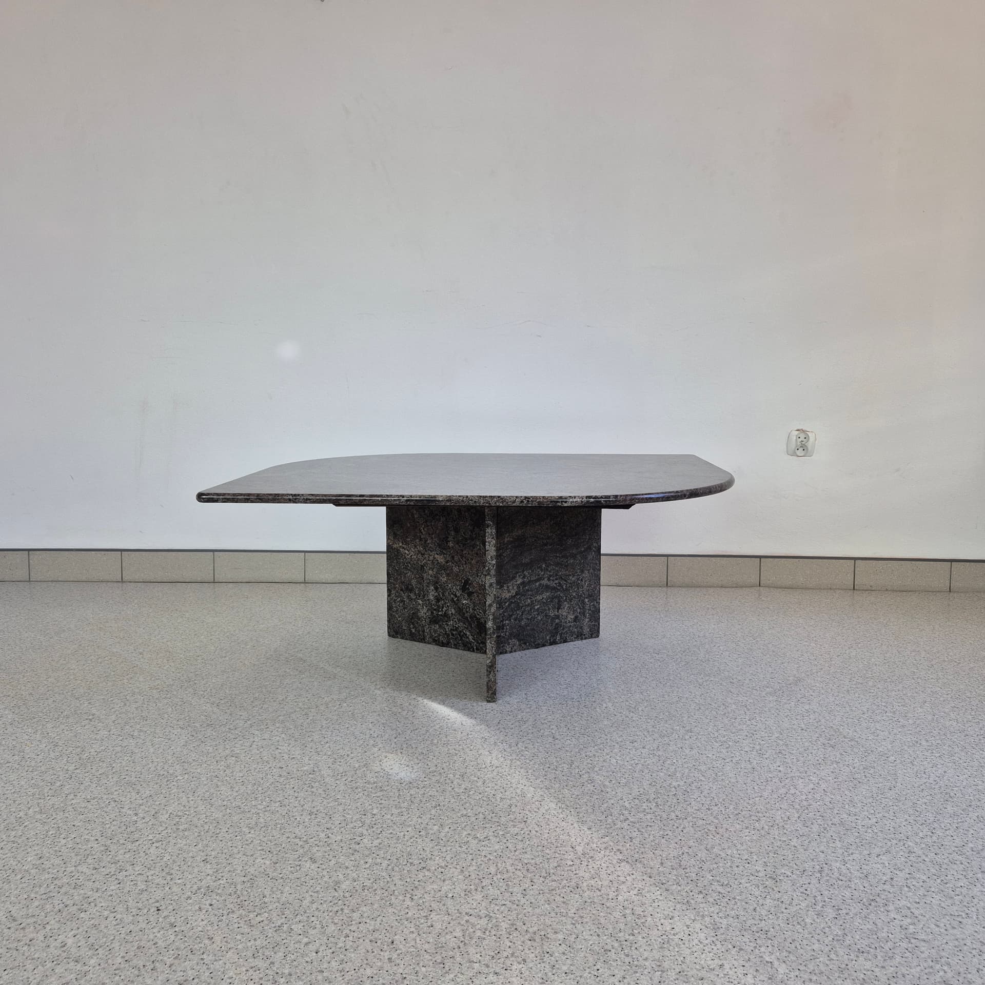 Ława Paradiso, granit szary brązowy różowy, Niemcy, lata 90. - 390184