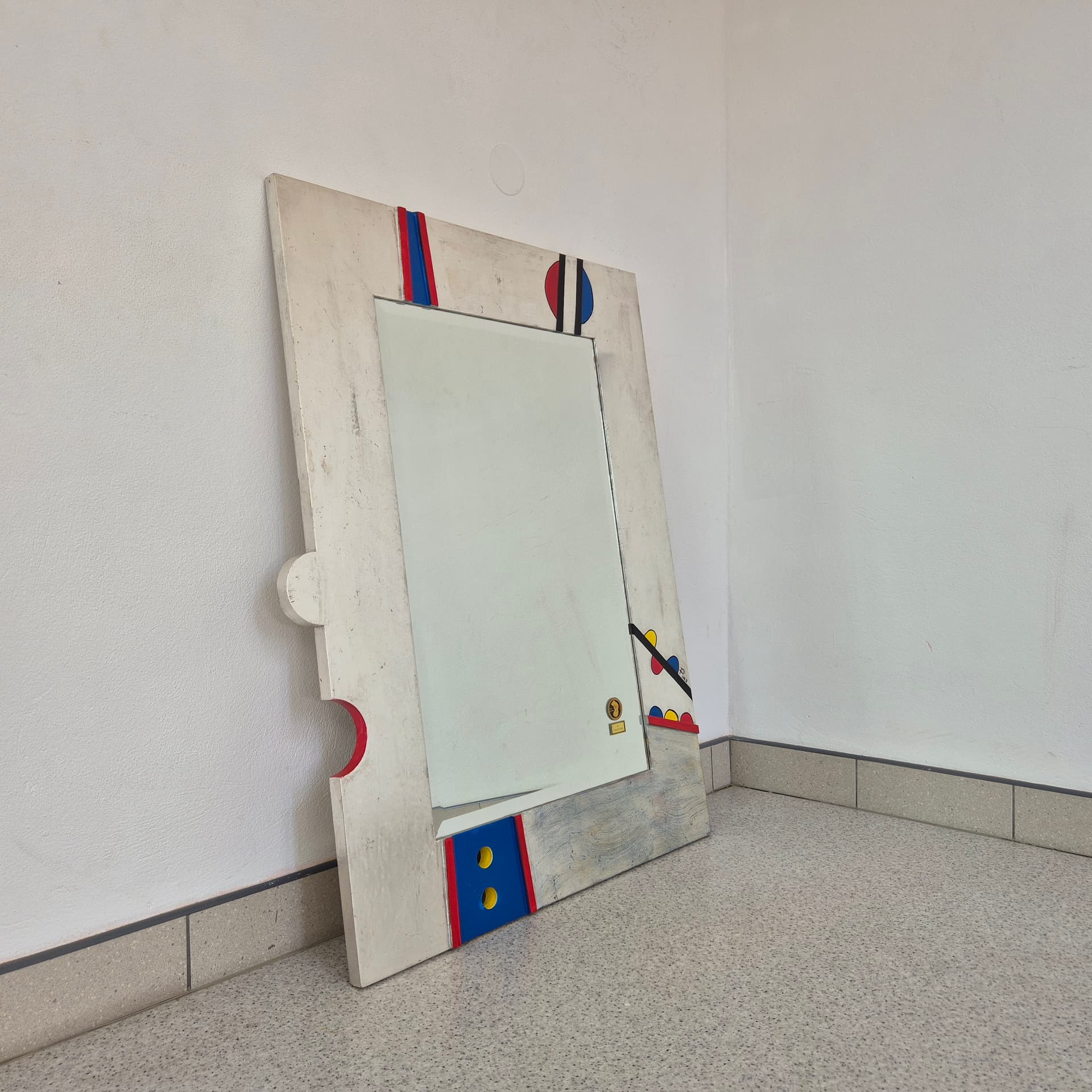 Wall mirror Memphis, silver red blue yellow black glass, Germany, 1990s. - 390284