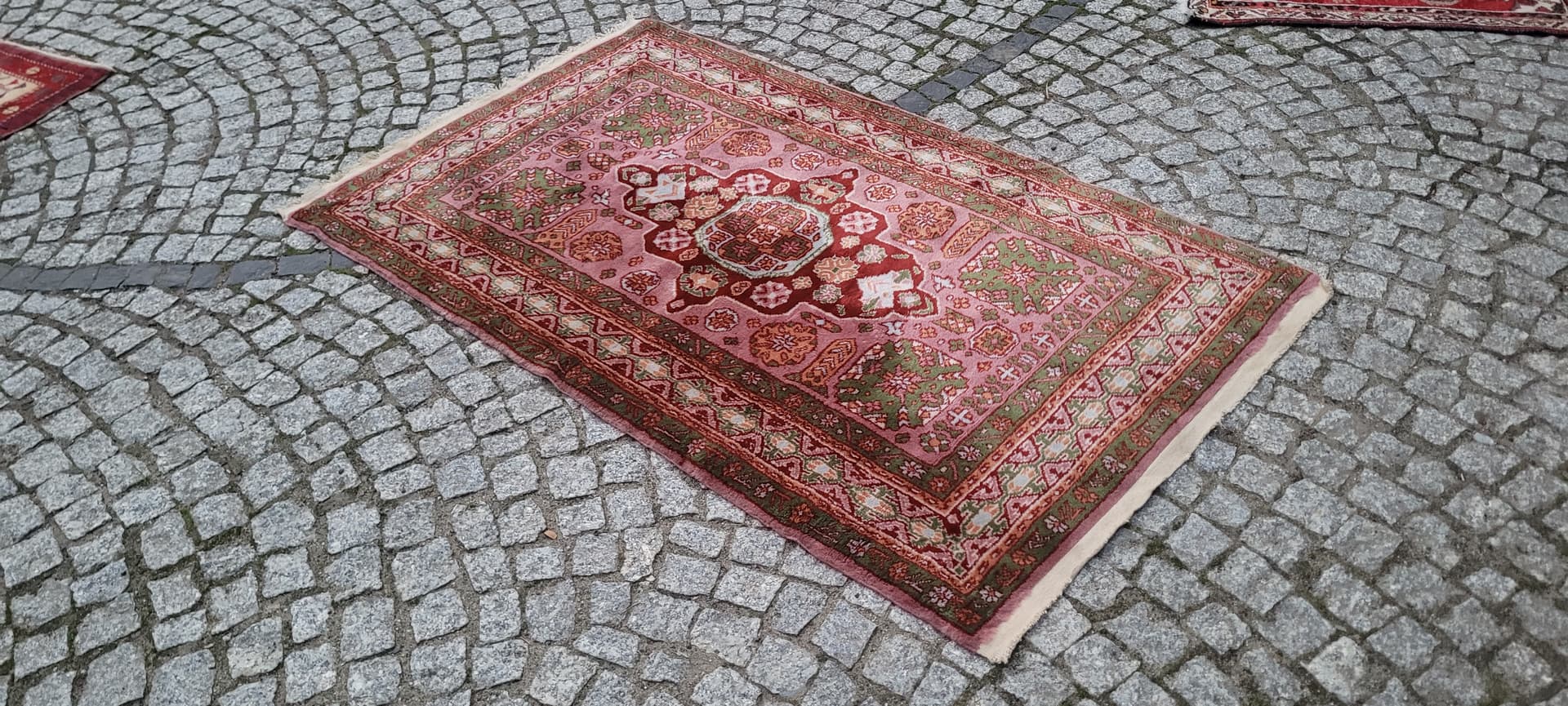 Dywan anatolijski 155x92 cm, różowy zielony czerwony beżowy niebieski pomarańczowy, wełna, Turcja - 390375
