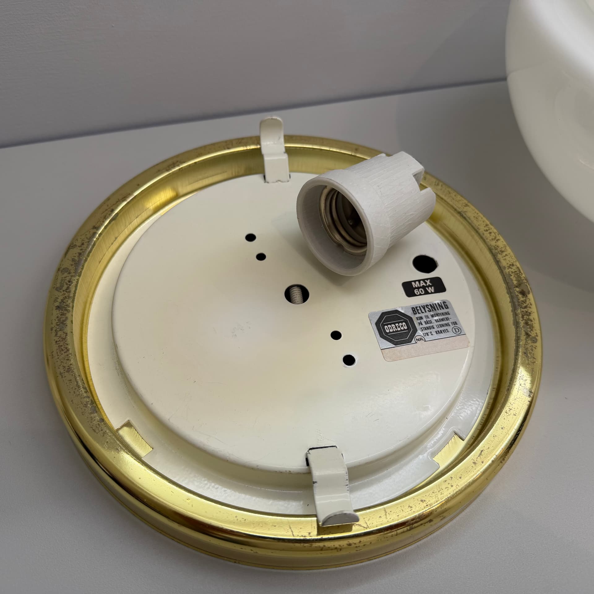 Ceiling or wall lamp, white glass, gold brass, Odreco, Denmark, 1980s. - 390446