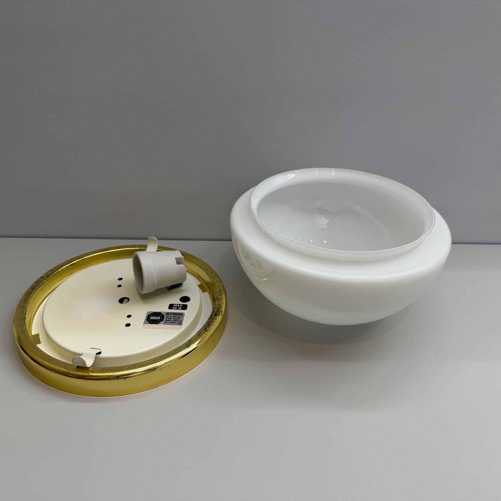 Ceiling or wall lamp, white glass, gold brass, Odreco, Denmark, 1980s. - 390447