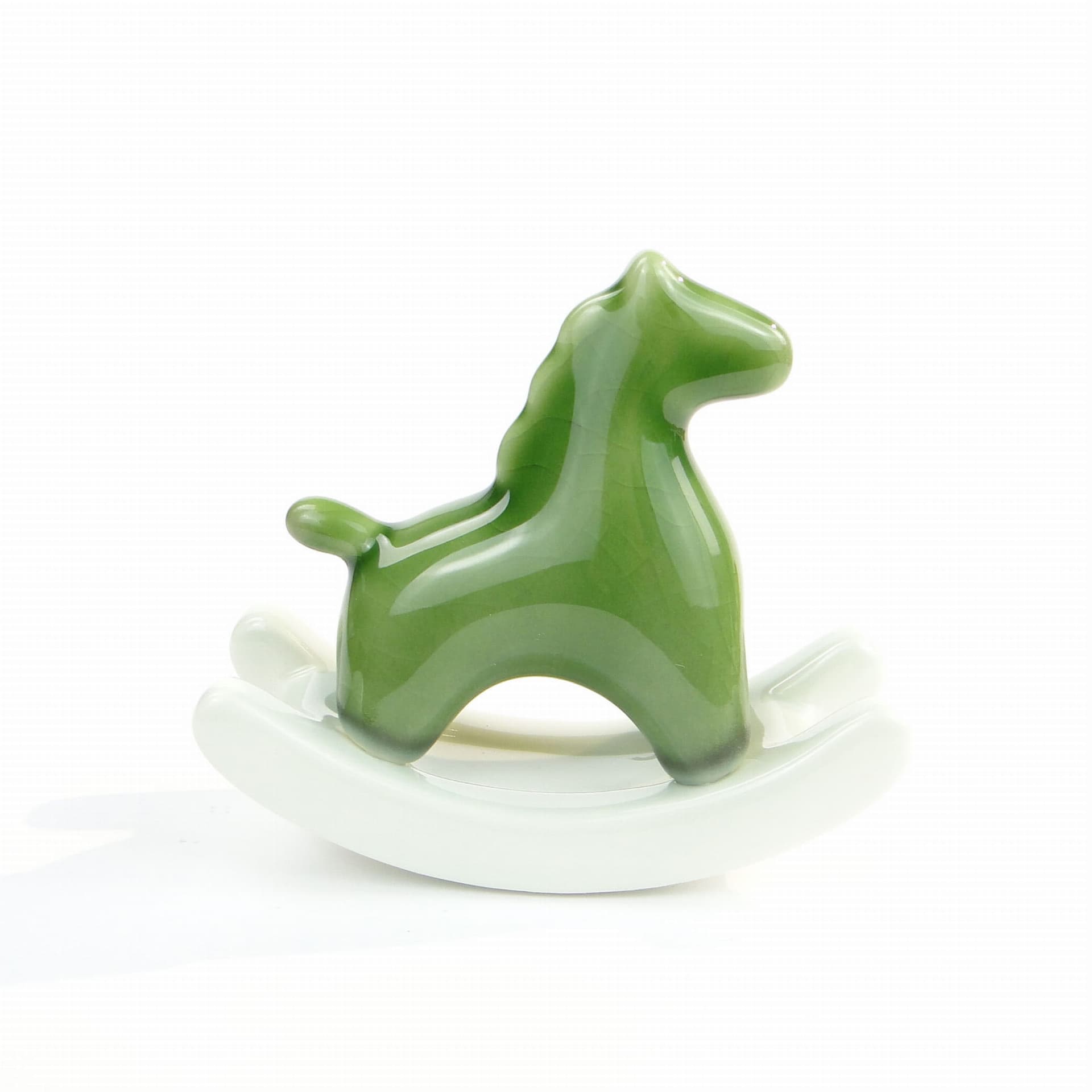 Figurka konik japandi, zielony, porcelana, lata 80. - 390486