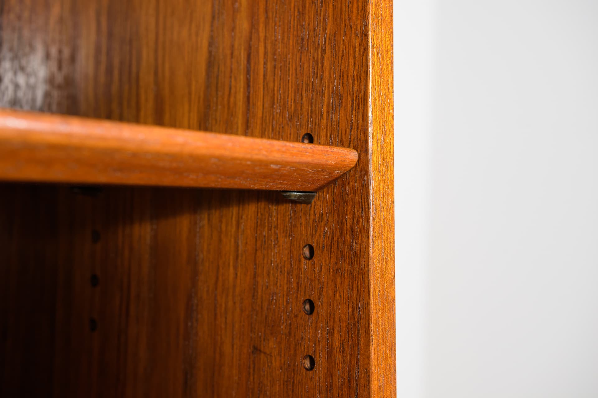 Bookcase, brown teak, by J. Sorth, Bornholms Møbelfabrik, Denmark, 1960s. - 390641