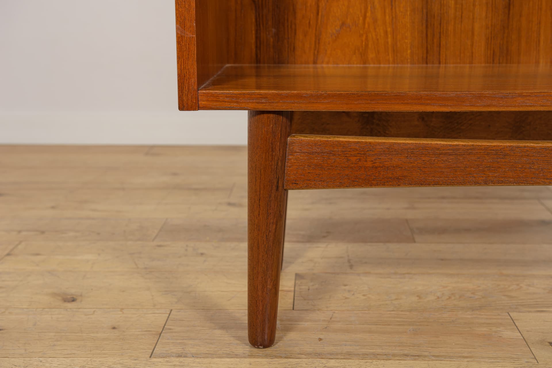 Bookcase, brown teak, by J. Sorth, Bornholms Møbelfabrik, Denmark, 1960s. - 390644