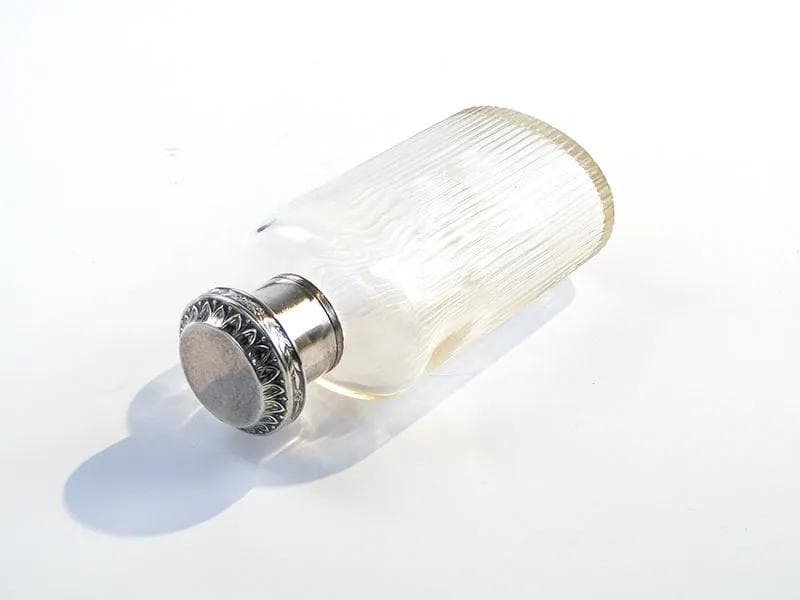 Flakon na perfumy, secesja, kryształ transparentny, srebro, Francja, początek XX w. - 390778