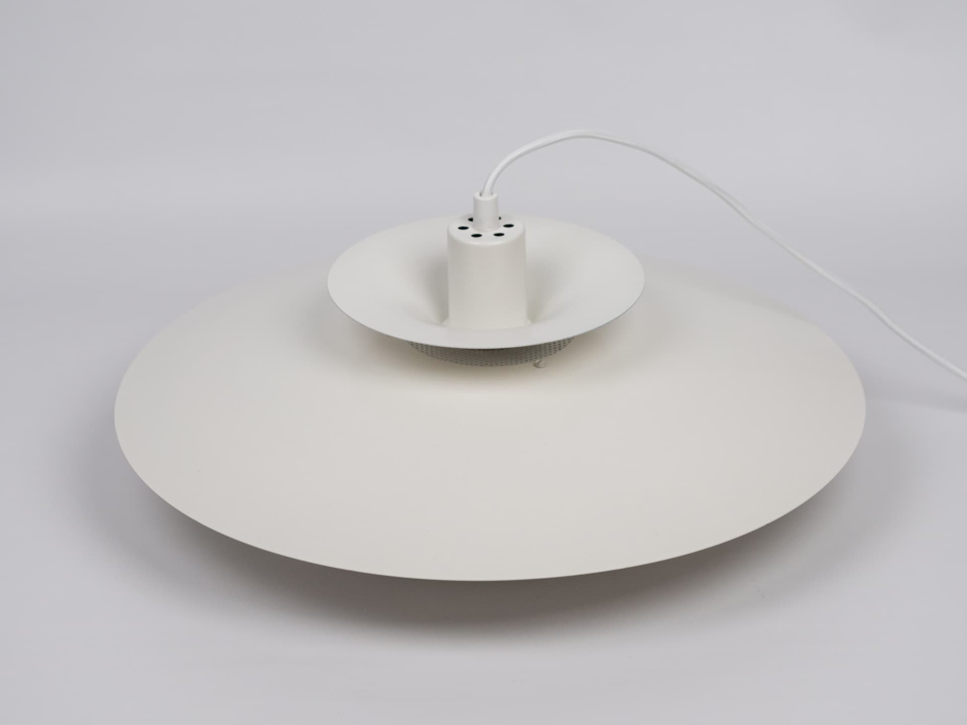 Pendant lamp Donau, white aluminium, by K. Wiborg, Jeka, Denmark, 1980s. - 391406
