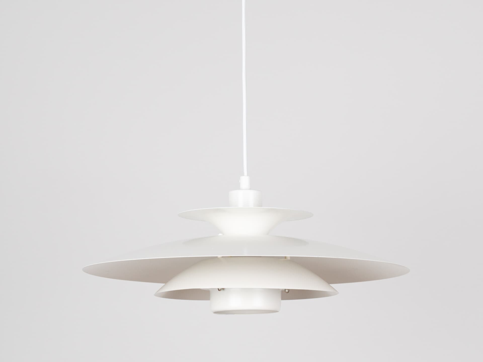 Pendant lamp Donau, white aluminium, by K. Wiborg, Jeka, Denmark, 1980s. - 391402