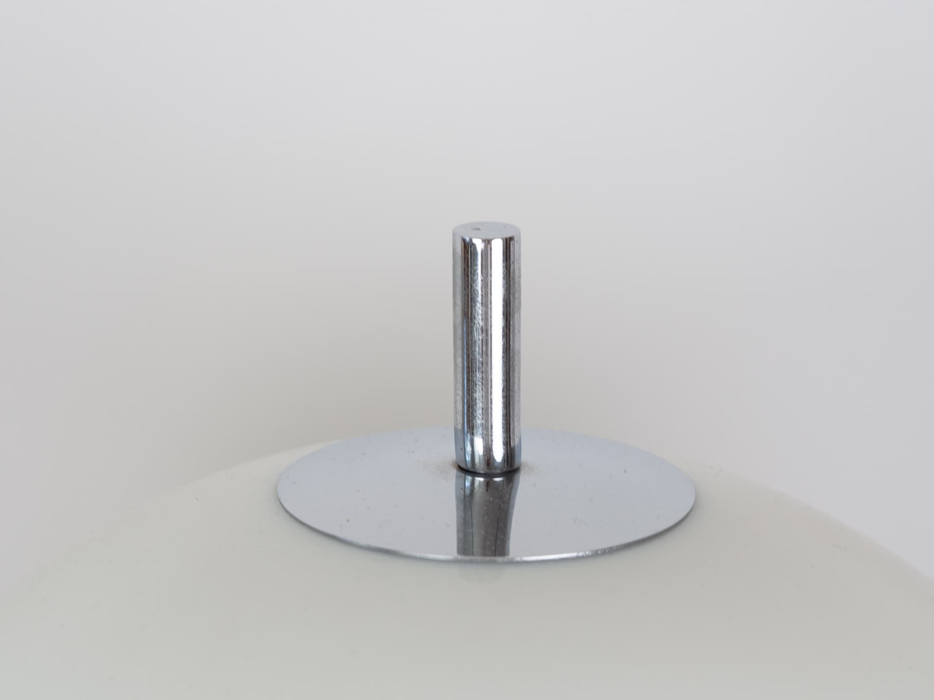 Table lamp Panthella, white, plastic, metal, by V. Panton, Louis Poulsen, Denmark, 1970s. - 391420
