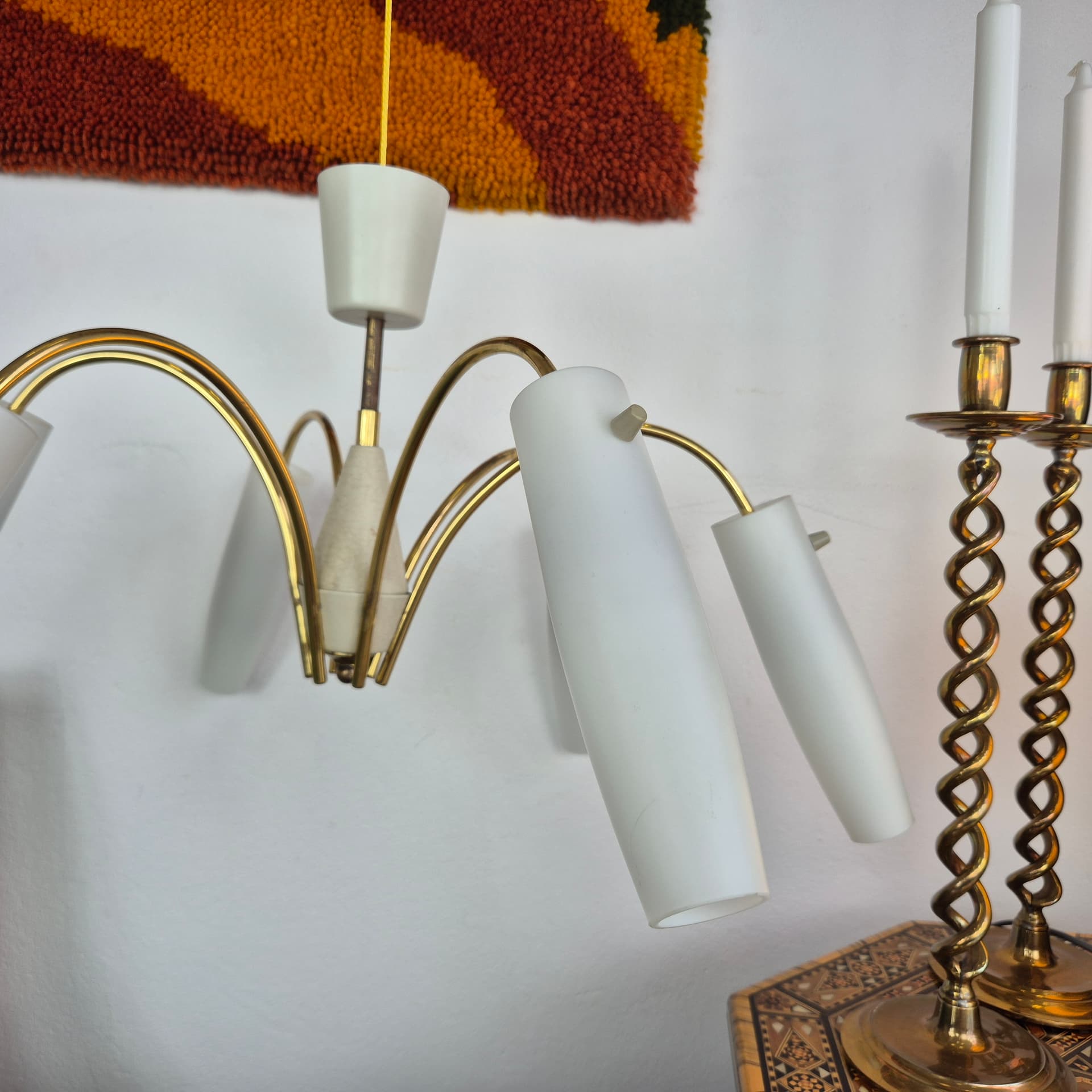 Chandelier Sputnik Rockabilly, gold brass, white glass, Germany, 1950s. - 391512
