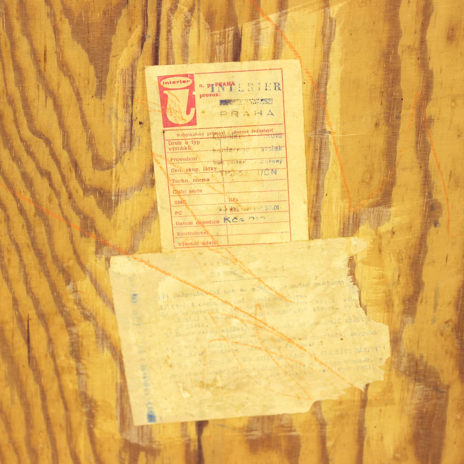 Stolik kawowy, beżowy szkło, buk brązowy, Interier Praha, lata 60. - 392202