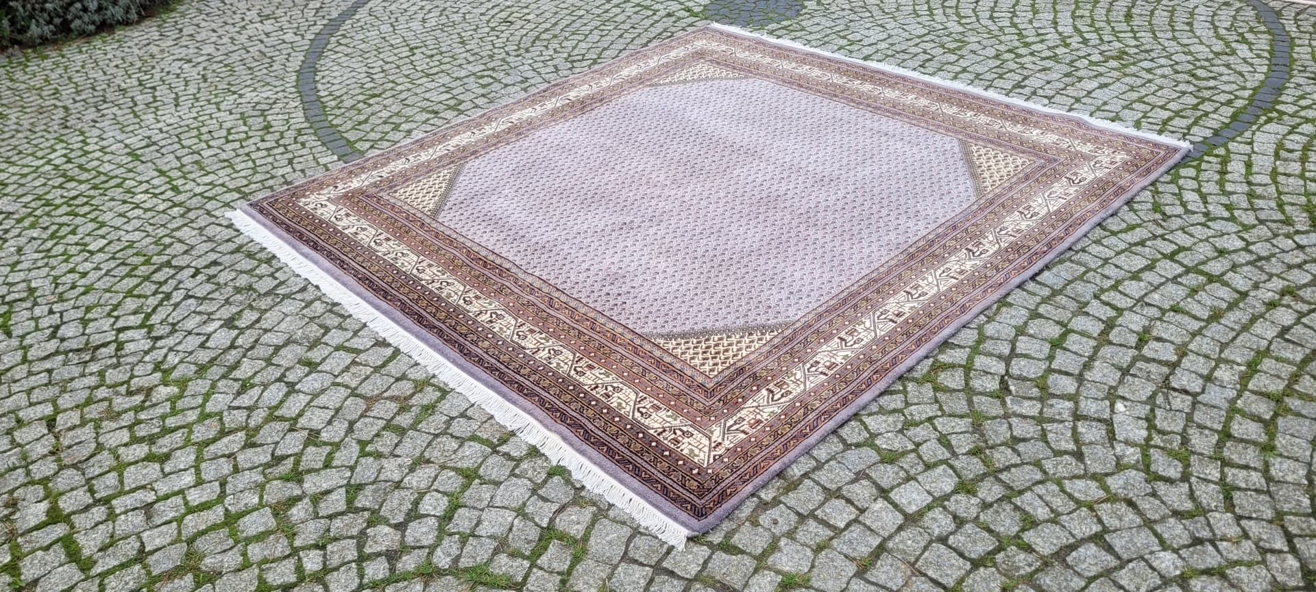 Dywan Indo Saroug Mir 205x255 cm, beżowy, wełna, Indie, lata 60. - 392702