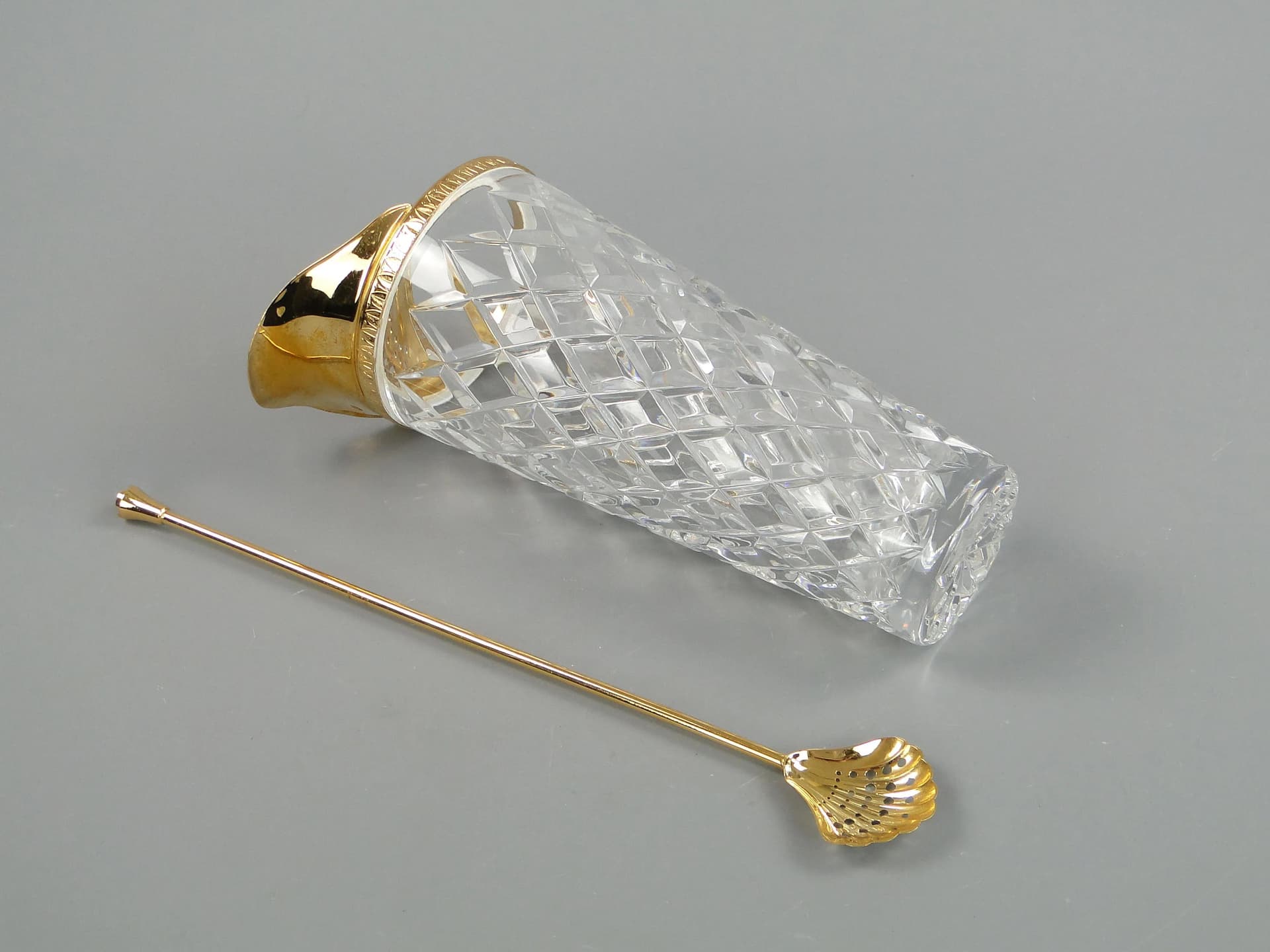 Shaker do drinków, kryształ transparentny, metal złoty, Niemcy, lata 50. - 393087