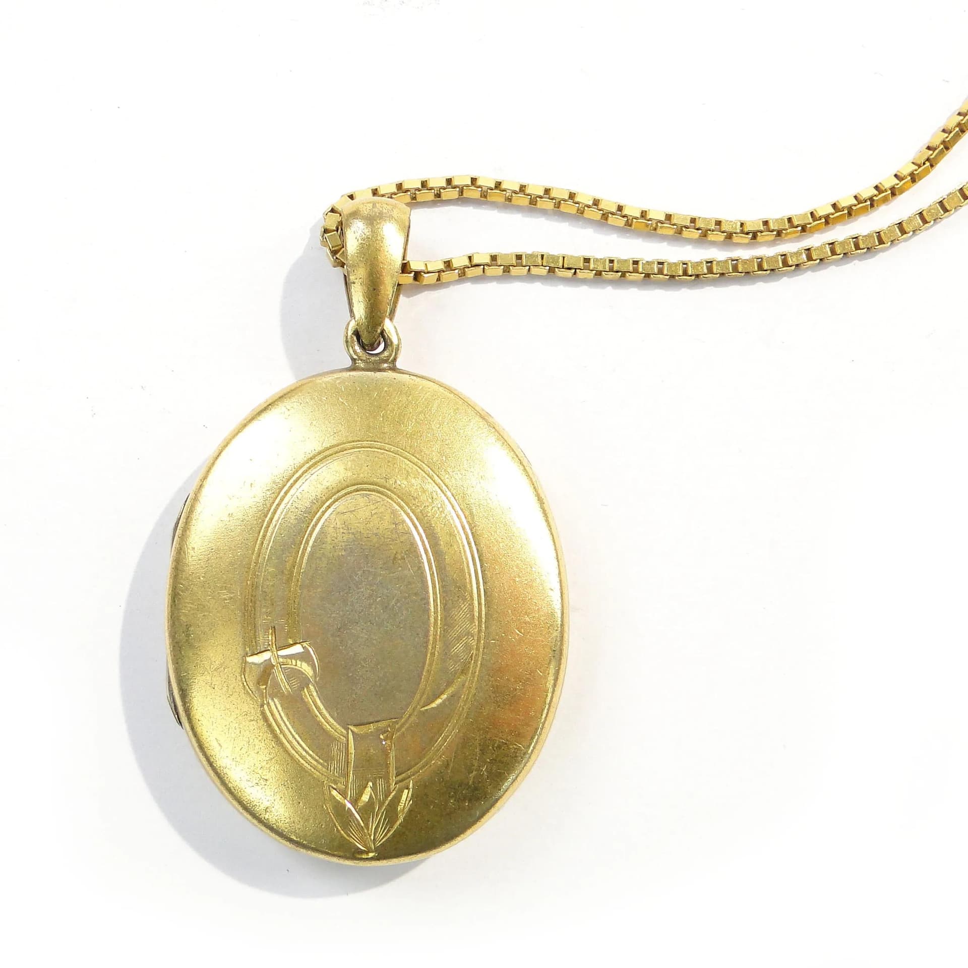 Locket Art Deco, gold brass, Sweden, 1920s. - 393246