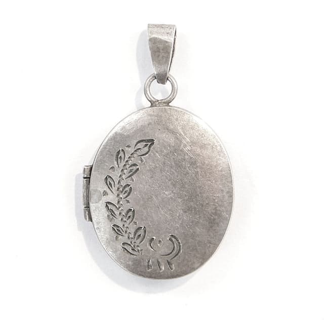 Locket, silver, Poland, 1960s - DIMENSION