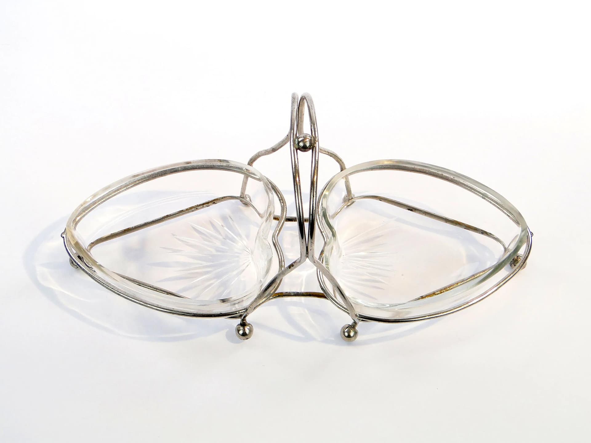 Decorative centerpiece, Hearts, silver, metal, glass, Austria, 1920s. - 393309