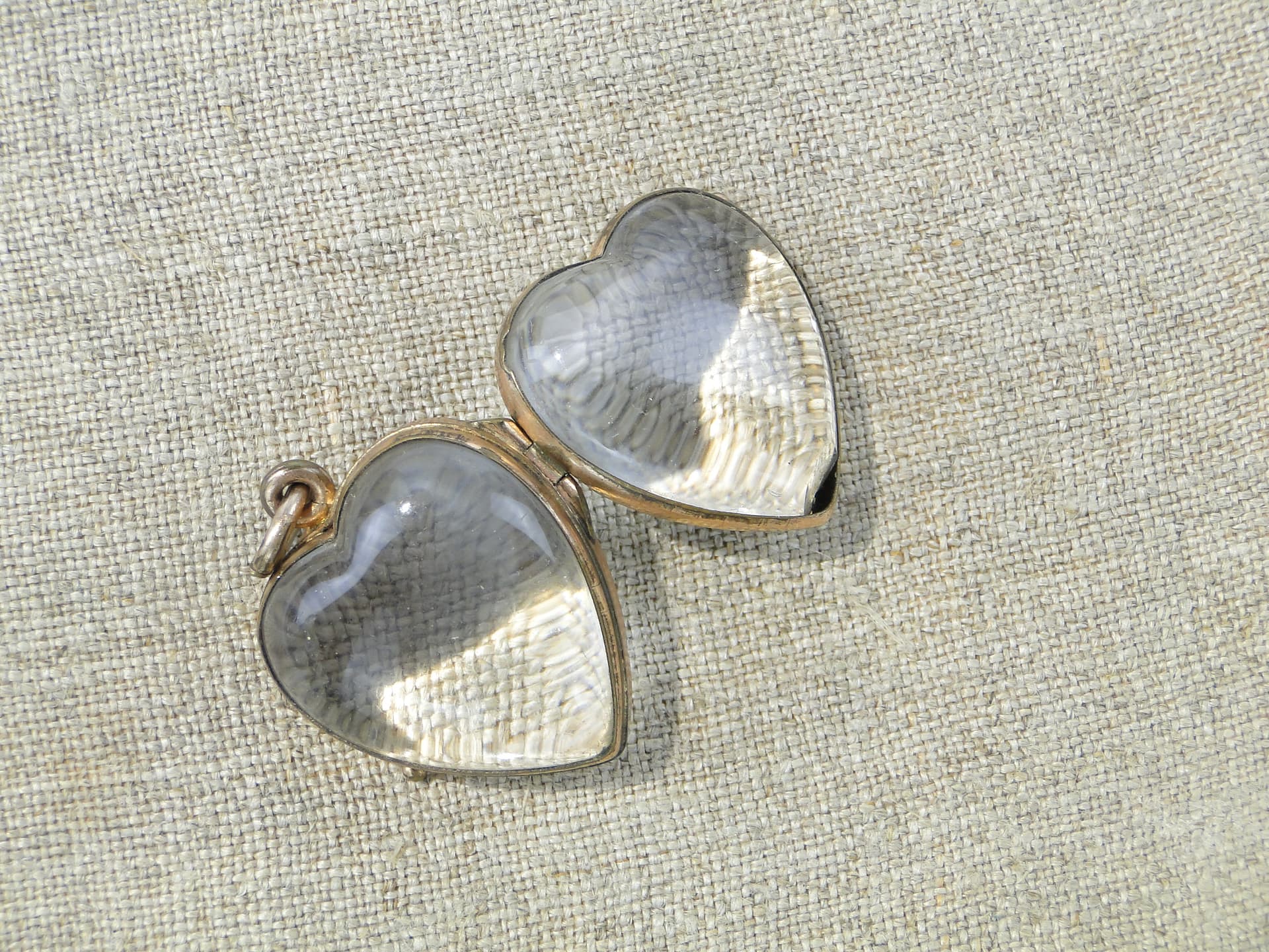 Heart Locket Biedermeier, clear glass, gilded brass, 19th century - 393318