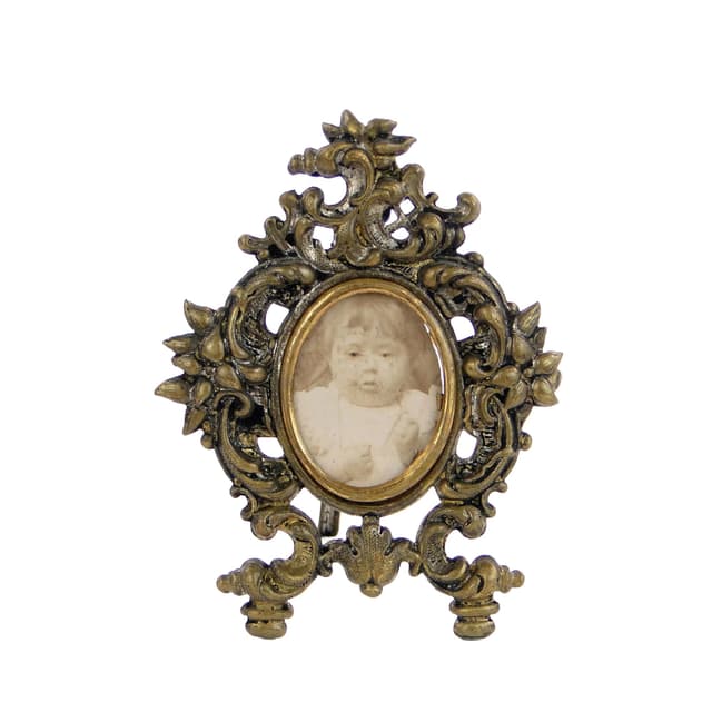 Miniature Photo Frame Rococo, golden brass, Austria, early 20th c. - DIMENSION