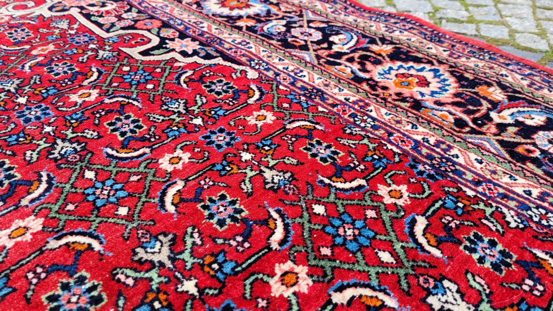 Rug Bidjar Takab 285x385 cm, red, wool, Iran, 1990s. - 393455