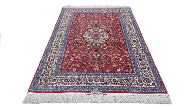 Rug Isfahan 158x260 cm, red kork wool, beige blue silk, Iran, 1970s. - DIMENSION
