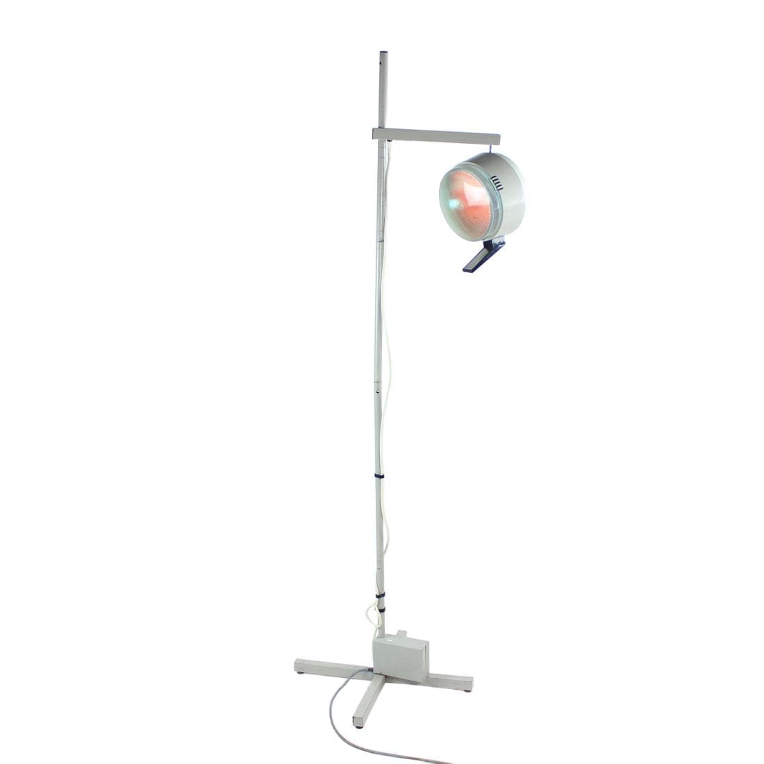 Lampa podłogowa lekarska, szary, stal, Czechosłowacja, lata 50.
