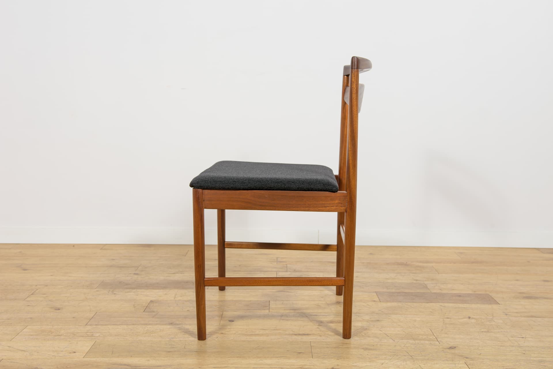set of eight chairs Model 9513, brown teak, black fabric, by T. Robertson, for A.H. McIntosh & Co., United Kingdom, 1970s - 393534