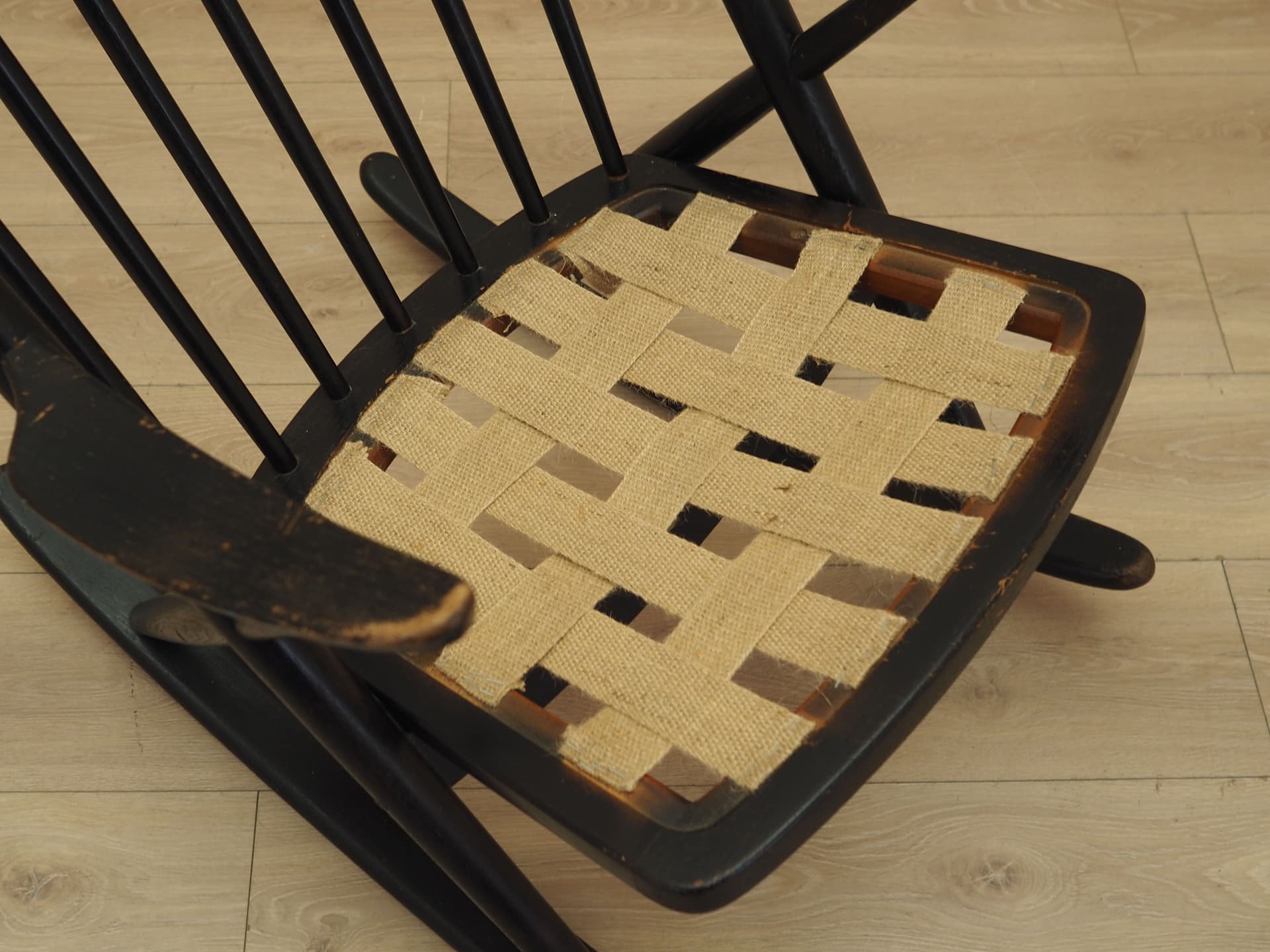 Fotel bujany Reenskaug, teak czarny, proj. F. Reenskaug, Bramin, Dania, lata 60. - 393609