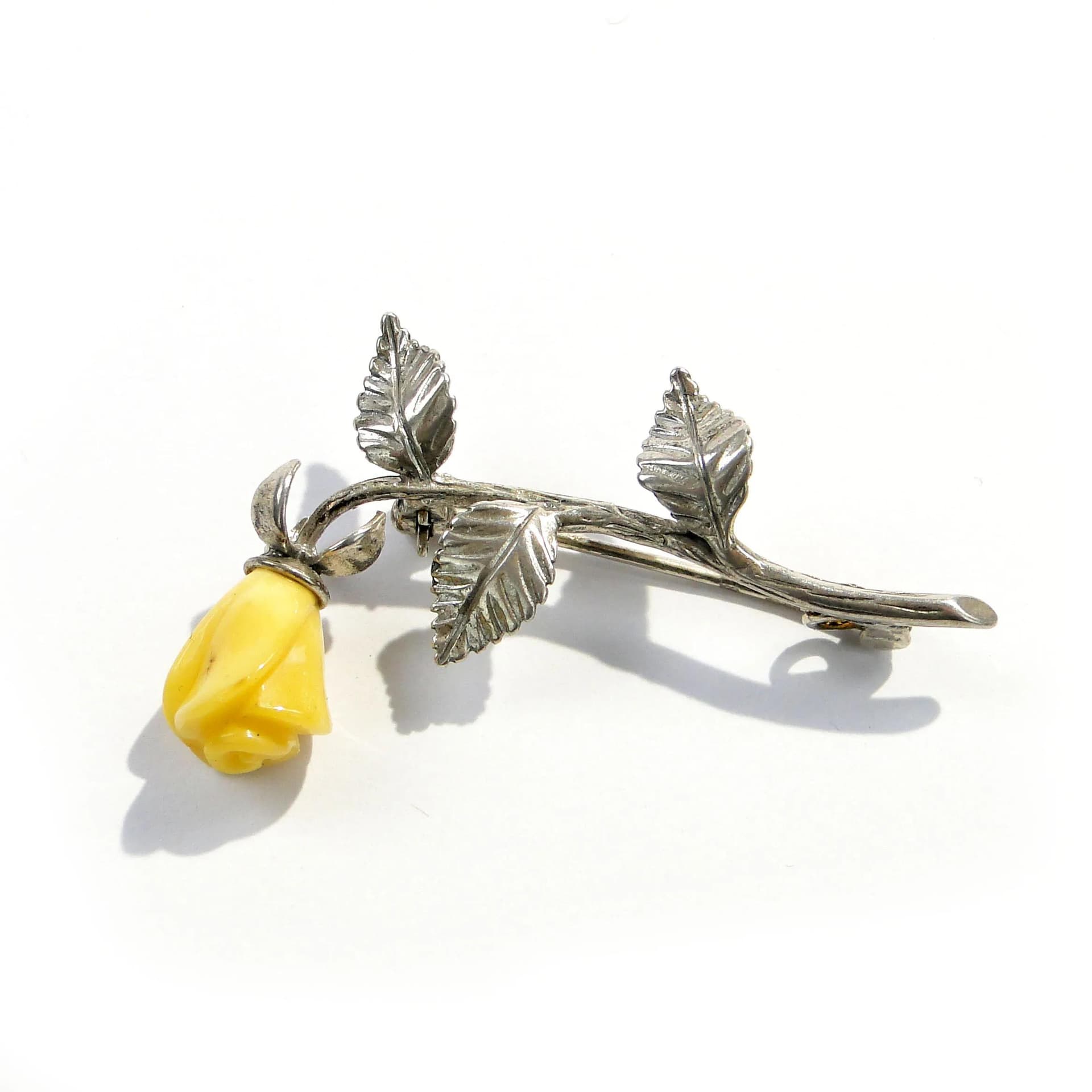 Brooch Art déco, silver, ivory, Poland, 1930s. - 393895