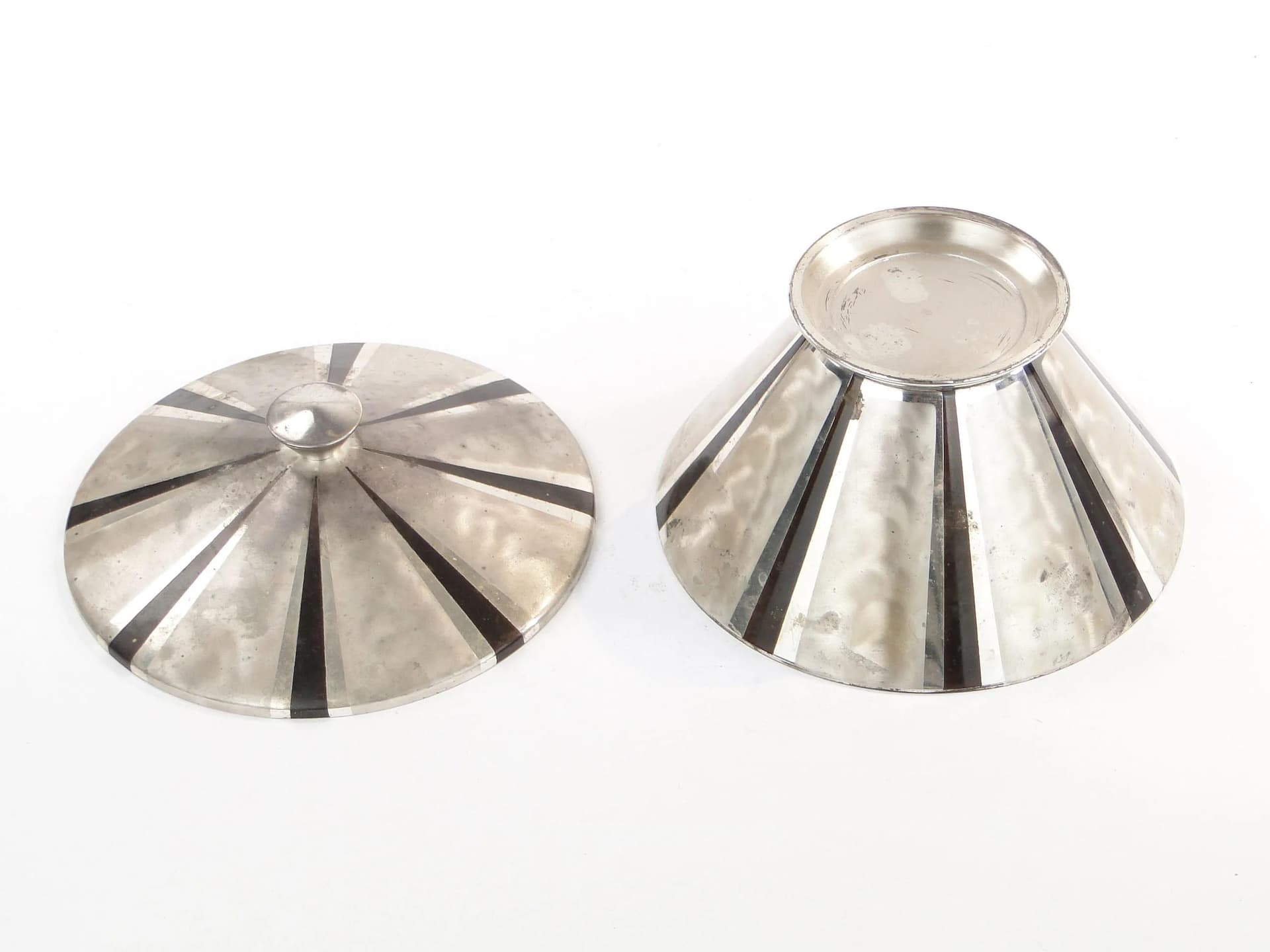 Bonbonniere Art Deco, Ikora, silver, brass, WMF, Germany, 1930s. - 29215